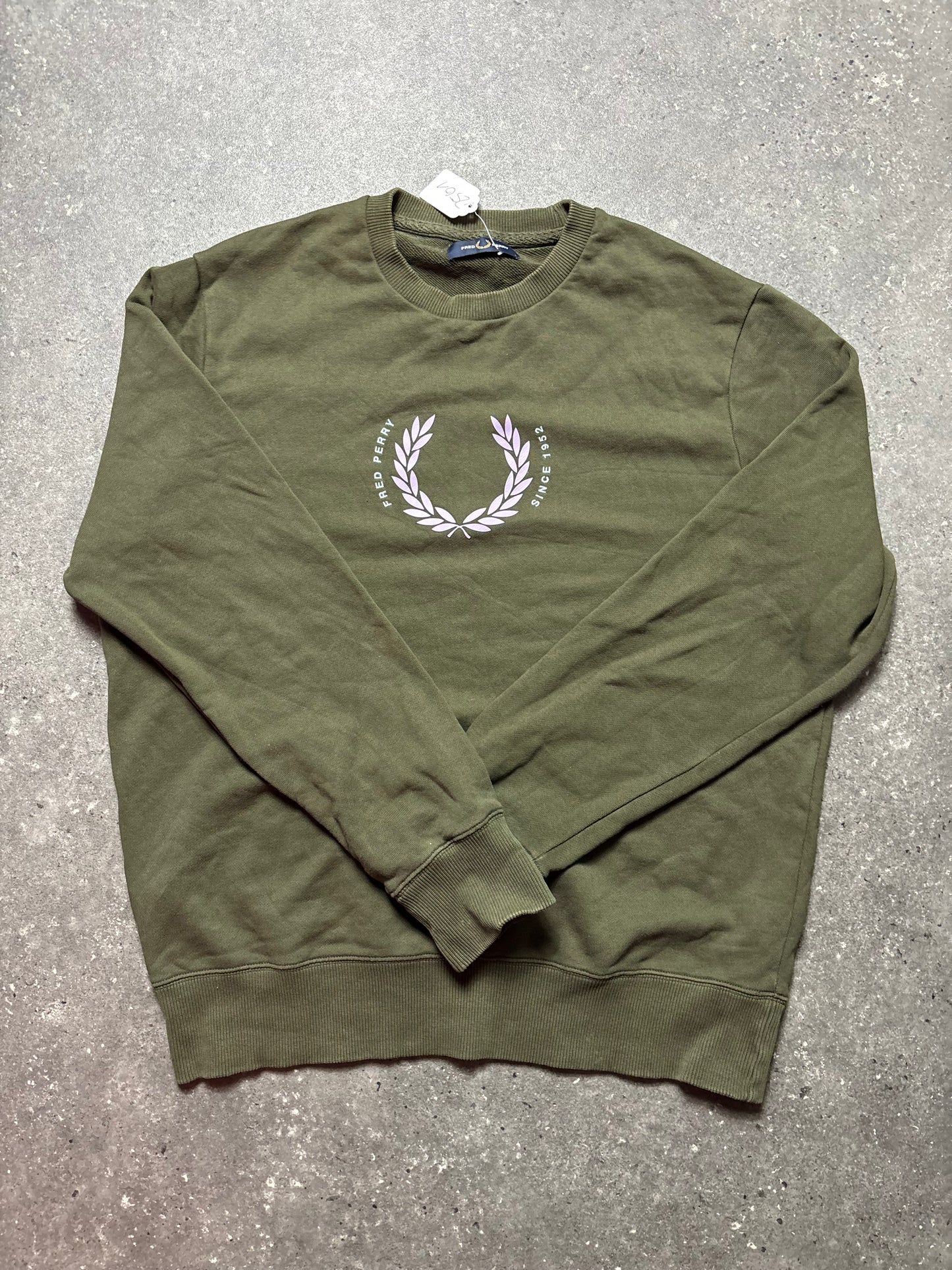 Fred Perry Sweater (L)