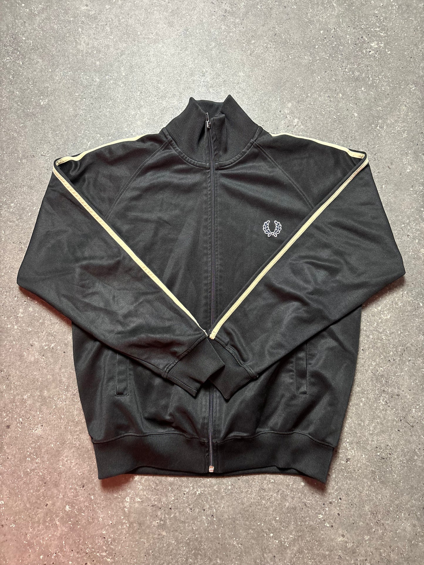 Fred Perry Jacke (M)