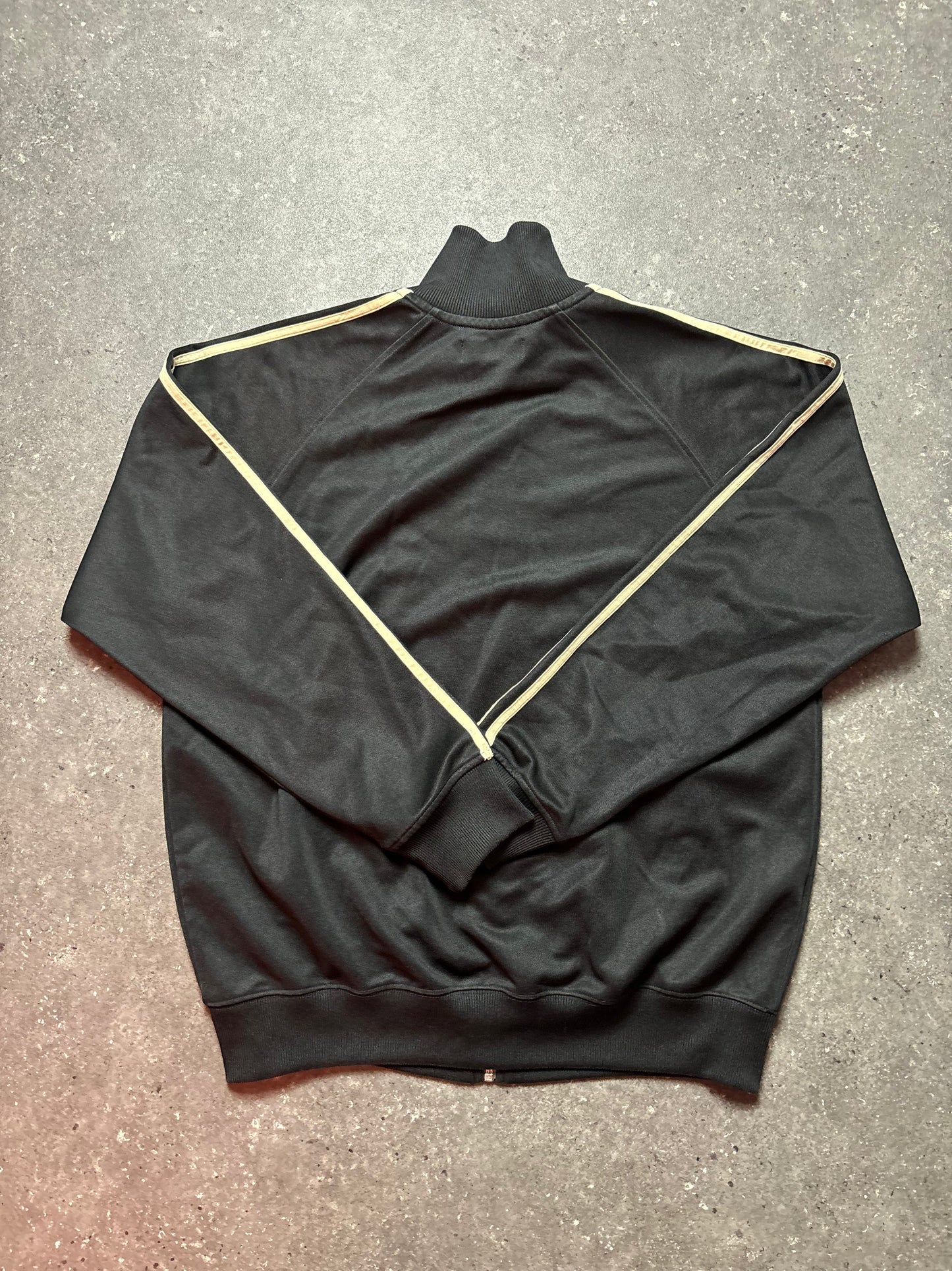 Fred Perry Jacke (M)
