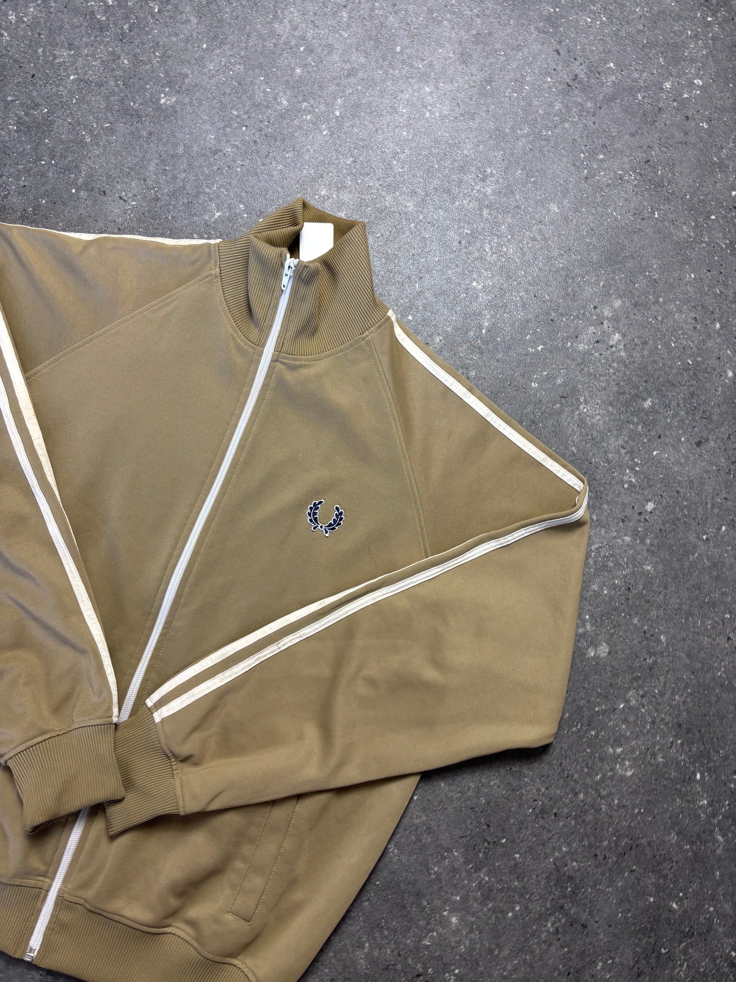 Fred Perry Jacke (M)