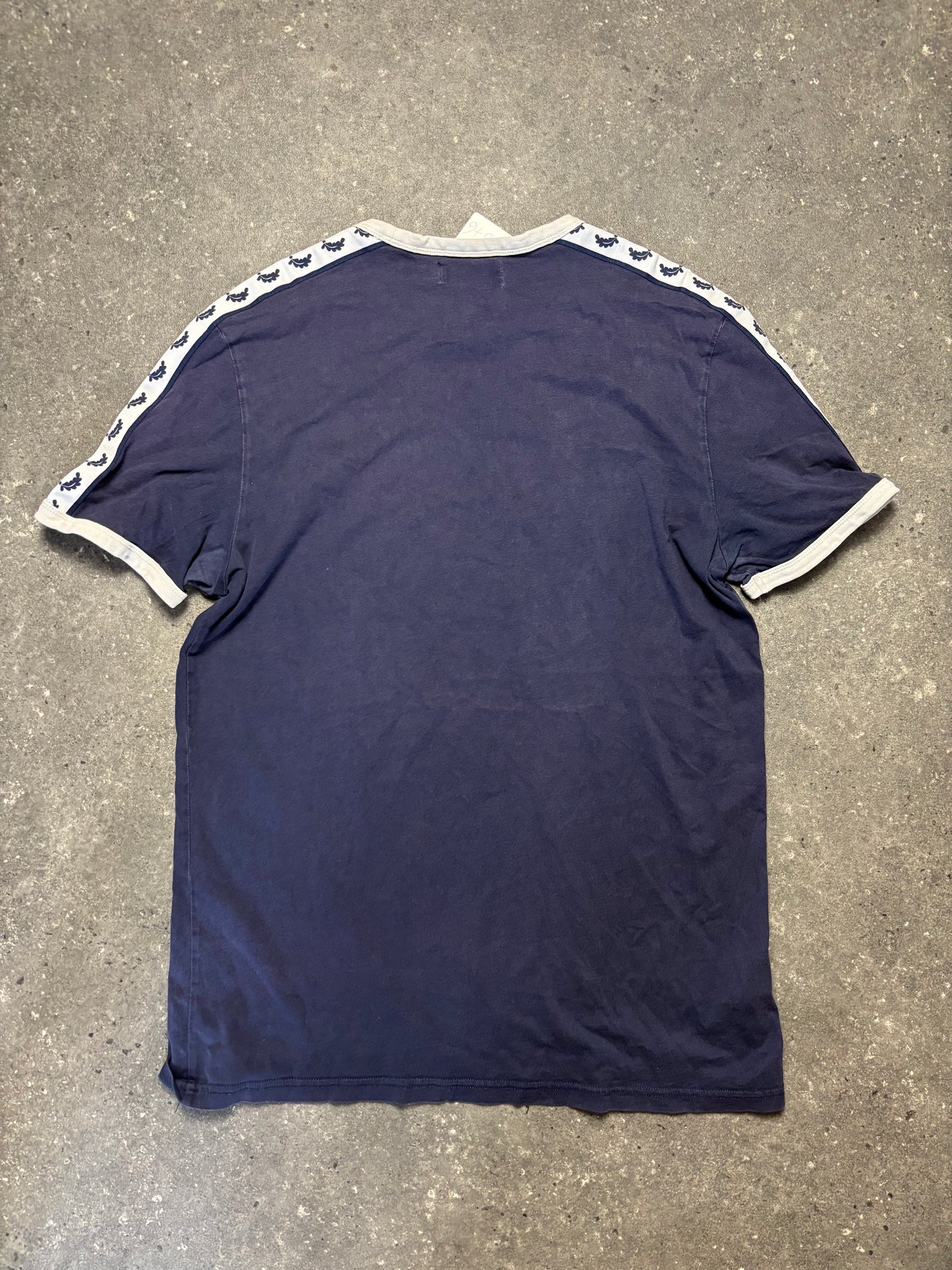 Fred Perry Shirt (L)