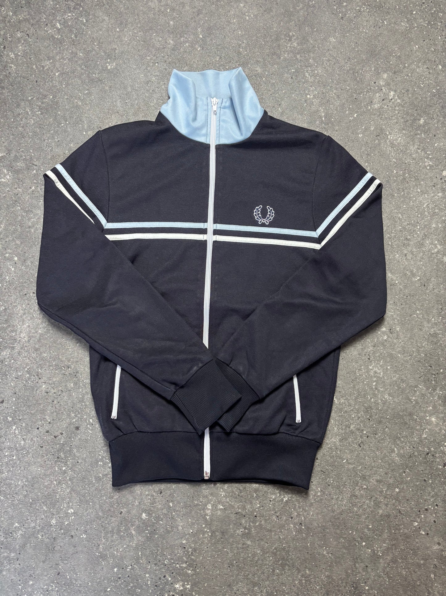 Fred Perry Jacke (XS)