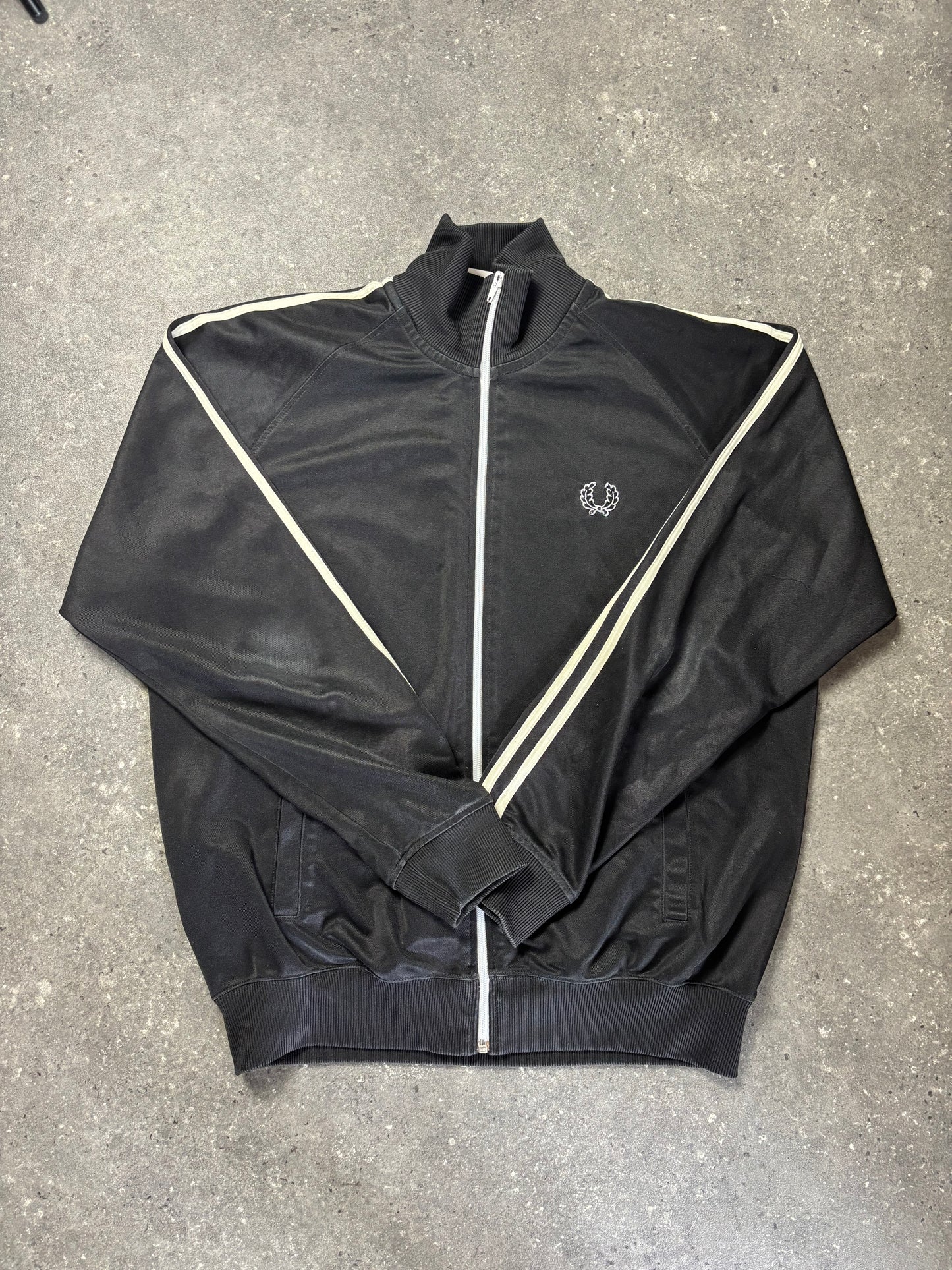 Fred Perry Jacke (L)