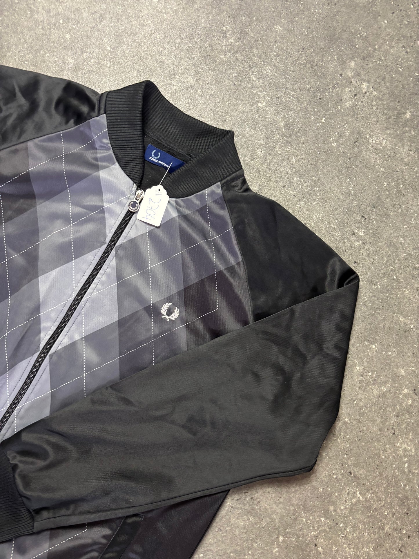 Fred Perry Jacke (L)