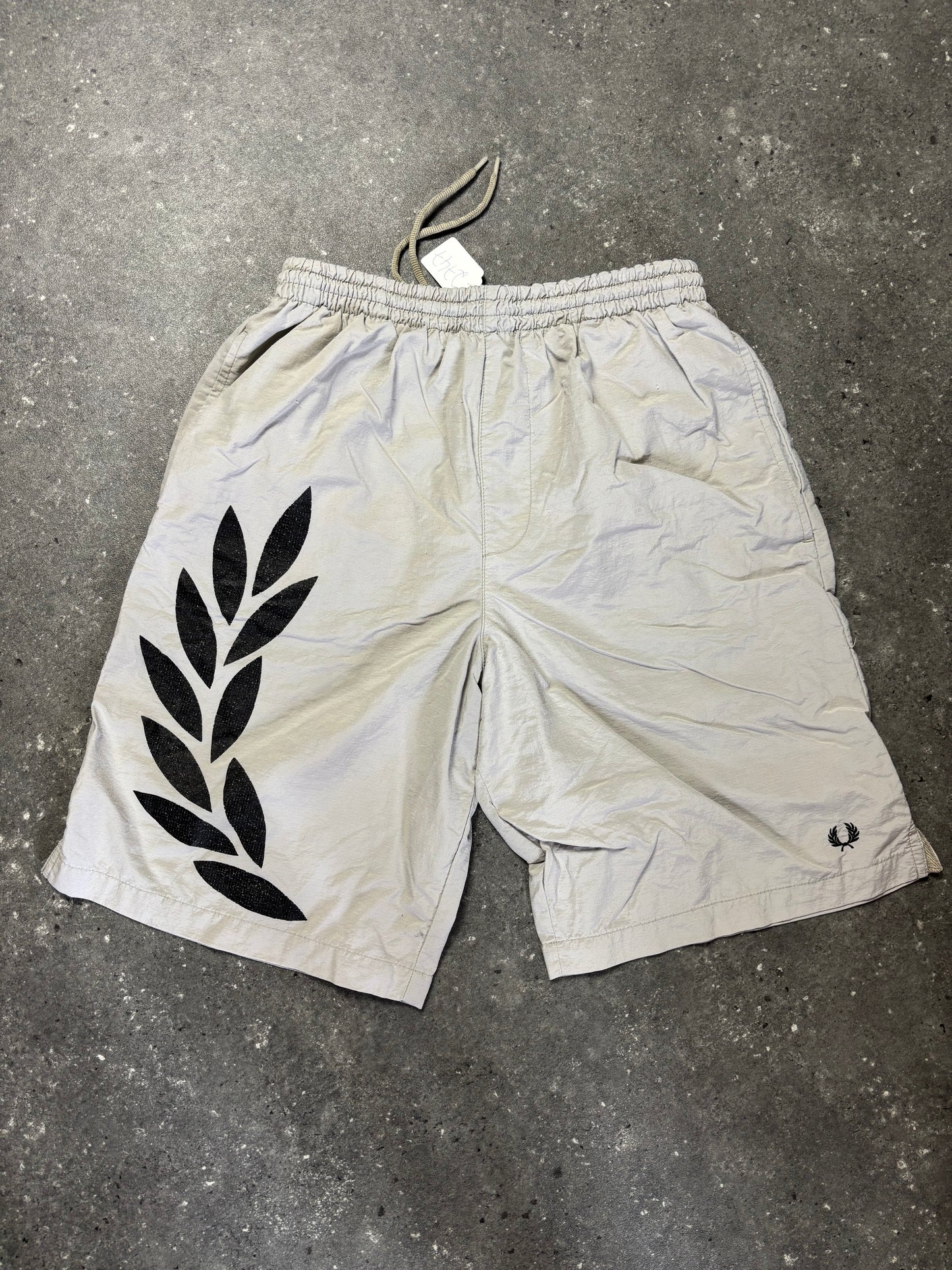 Fred Perry Shorts (S)