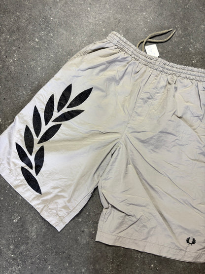 Fred Perry Shorts (S)