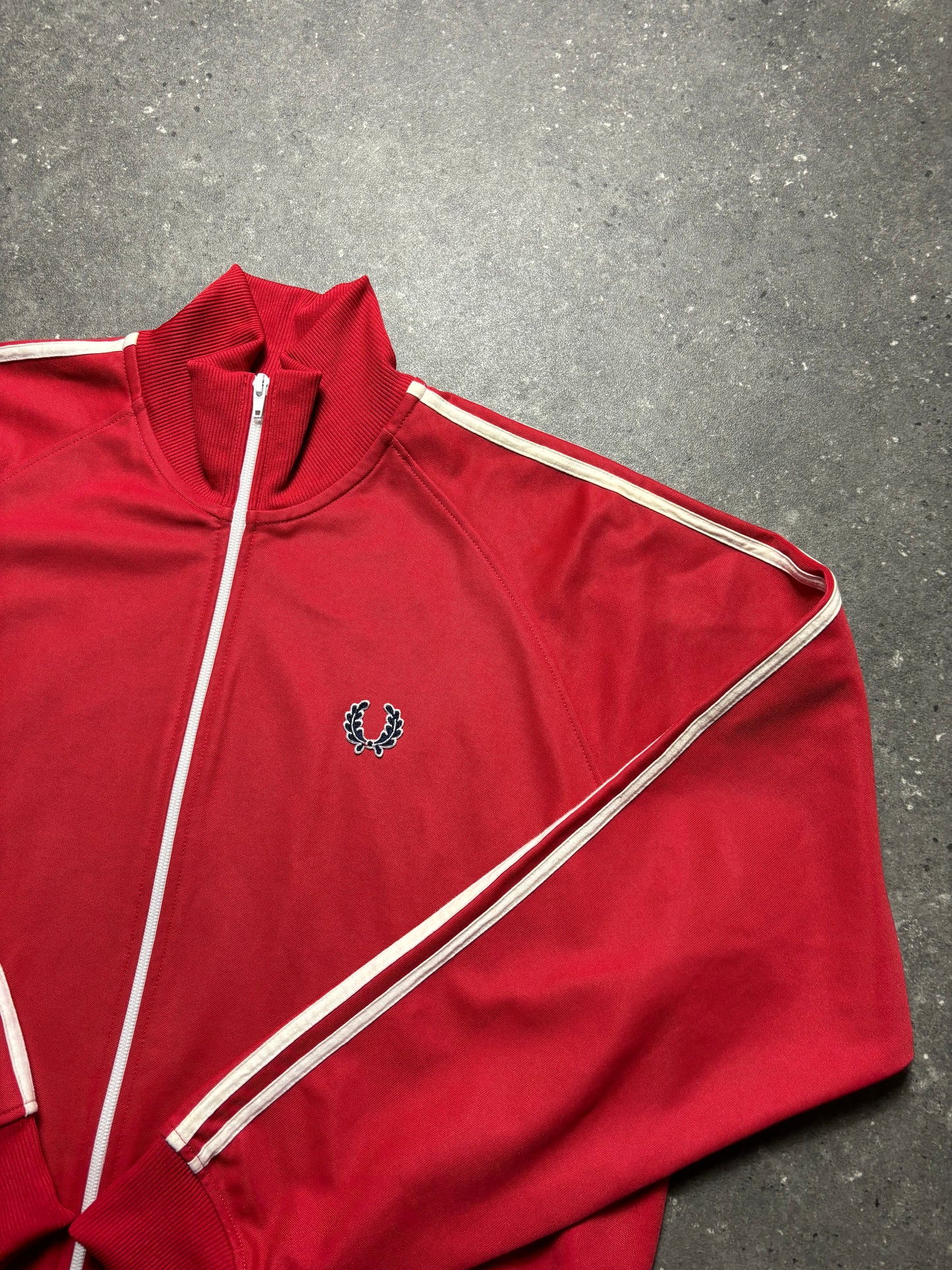 Fred Perry Jacke (XL)