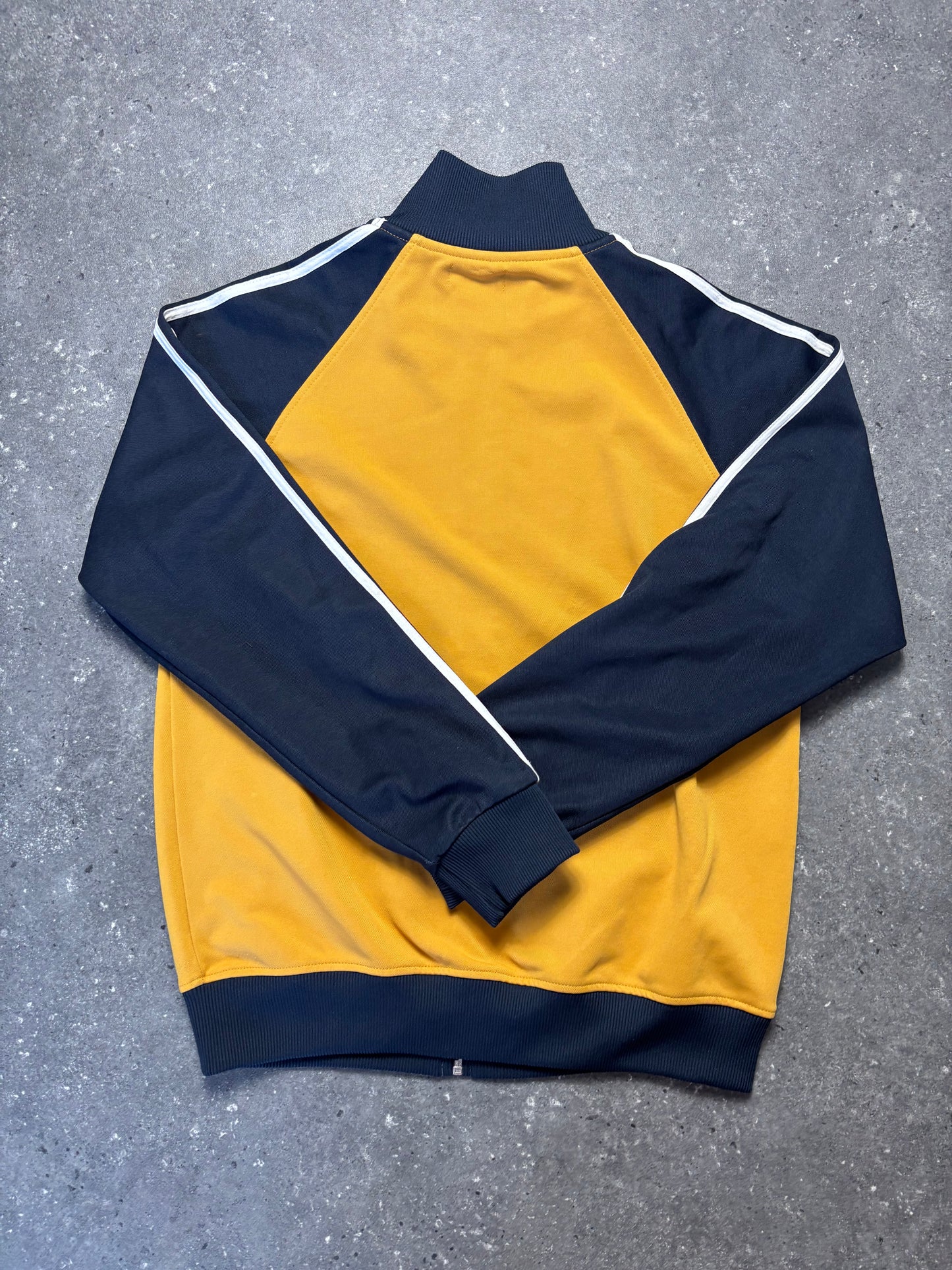 Fred Perry Jacke (M)