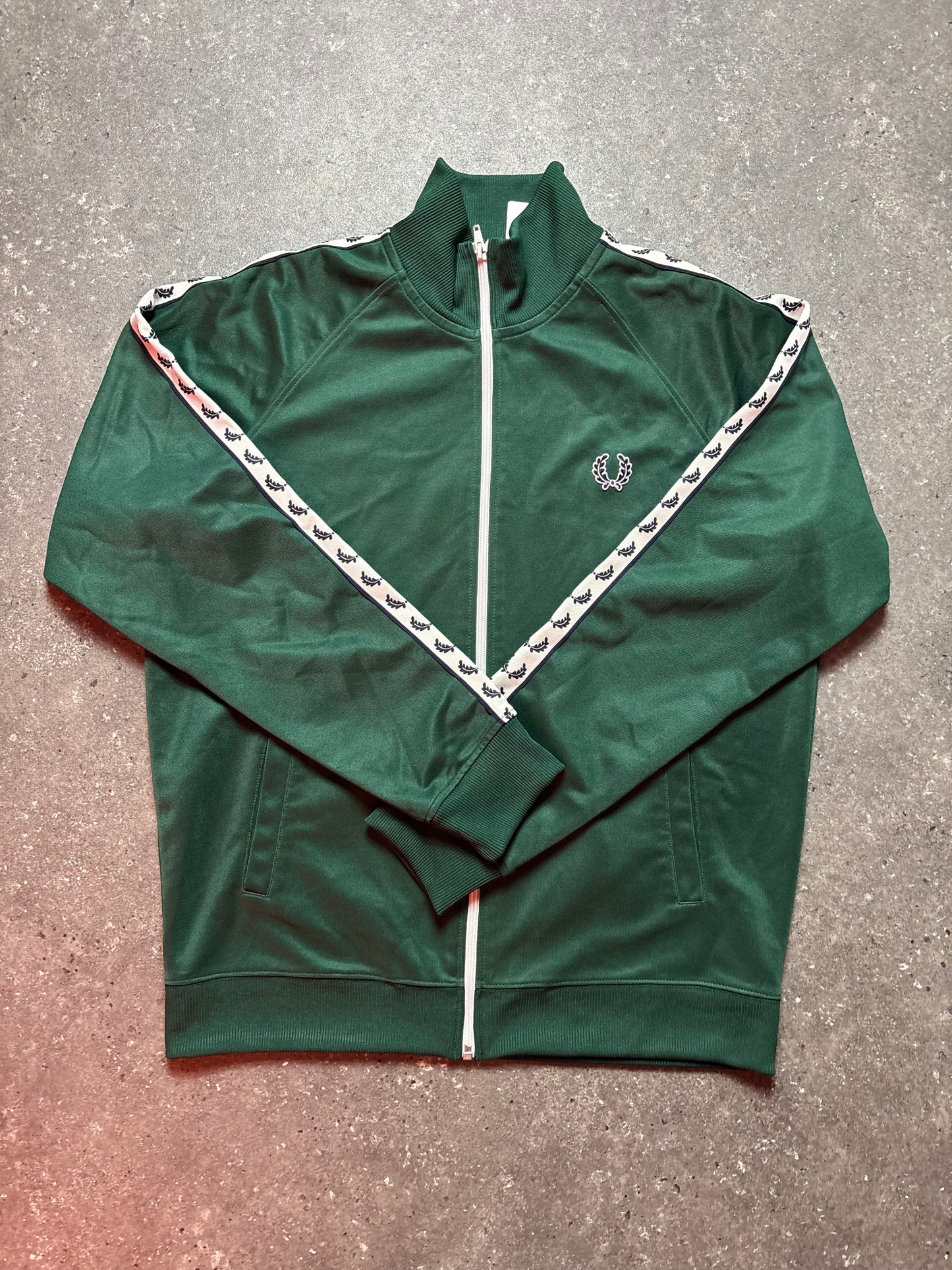 Fred Perry Jacke (L)