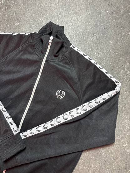 Fred Perry Jacke (S)