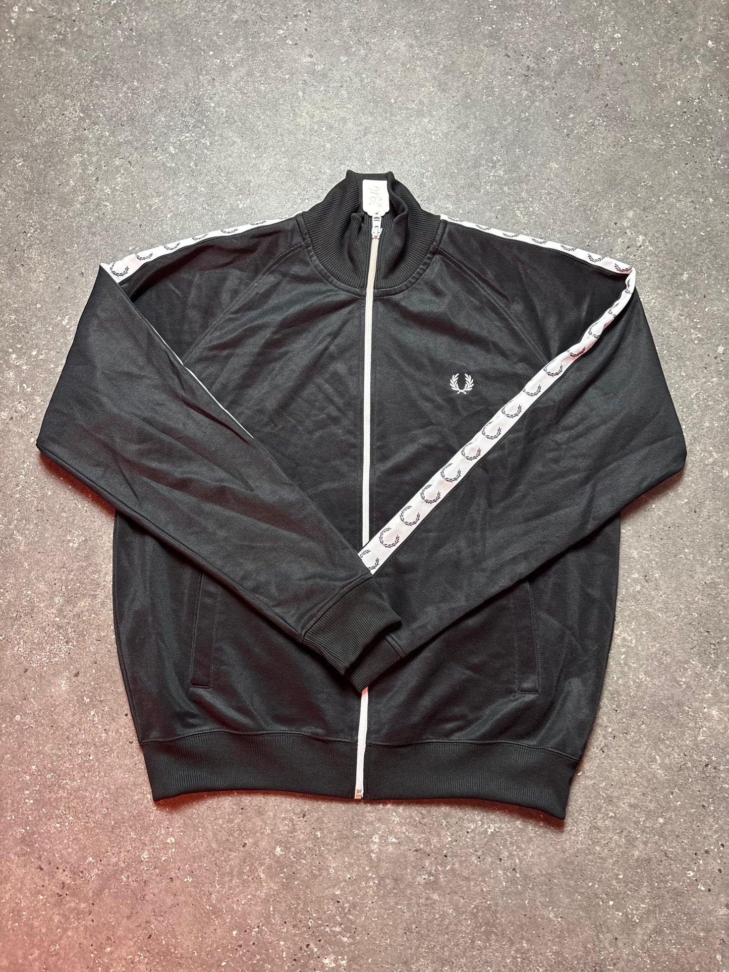 Fred Perry Jacke (L)