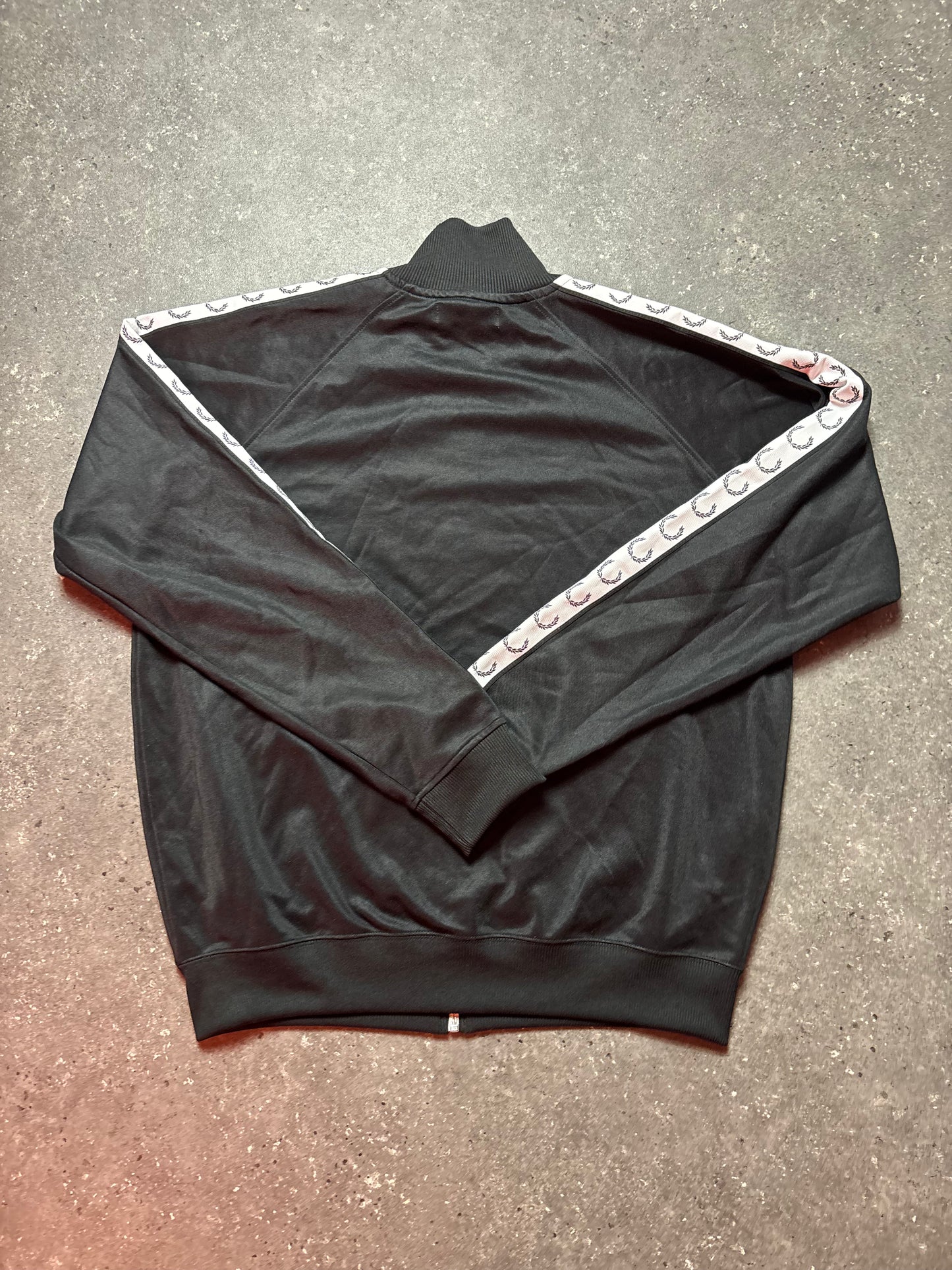 Fred Perry Jacke (L)