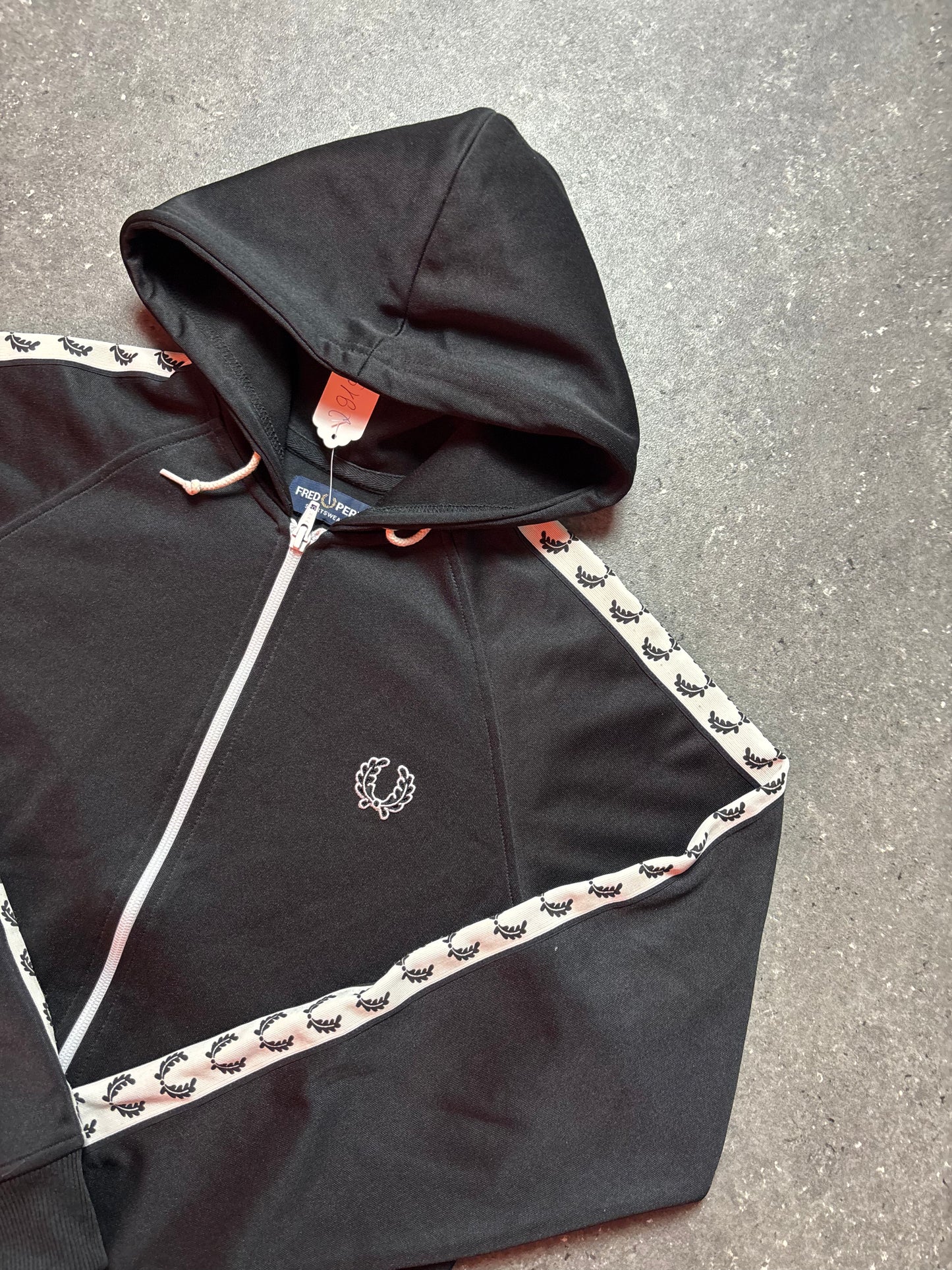 Fred Perry Jacke (S)