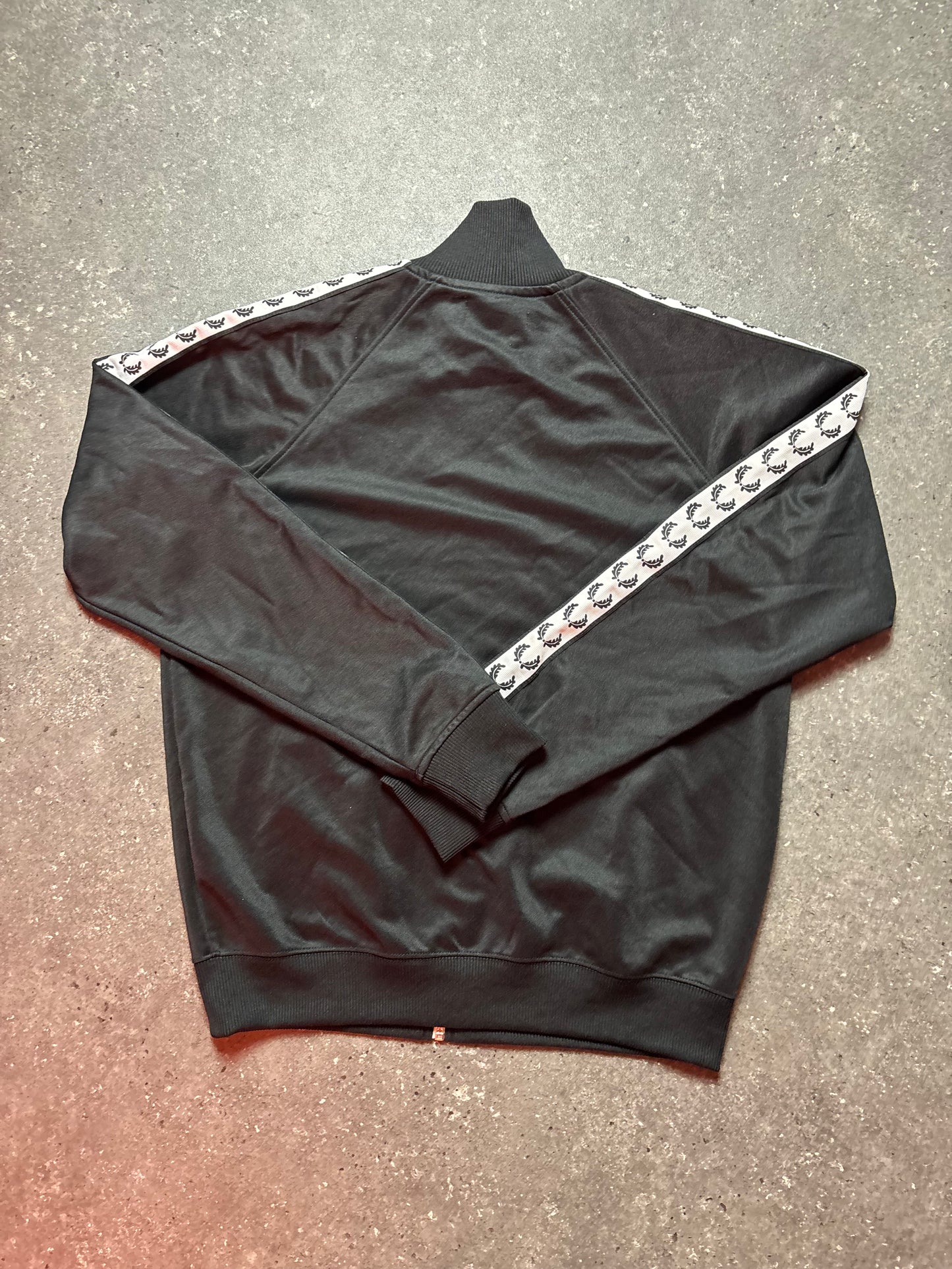 Fred Perry Jacke (M)