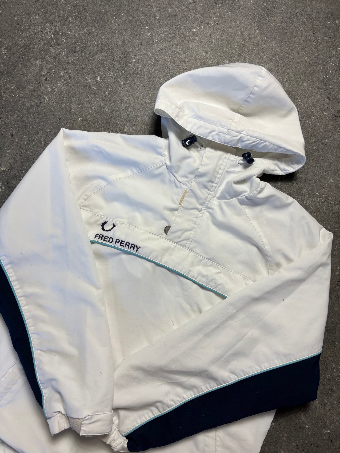 Fred Perry Jacke (S)
