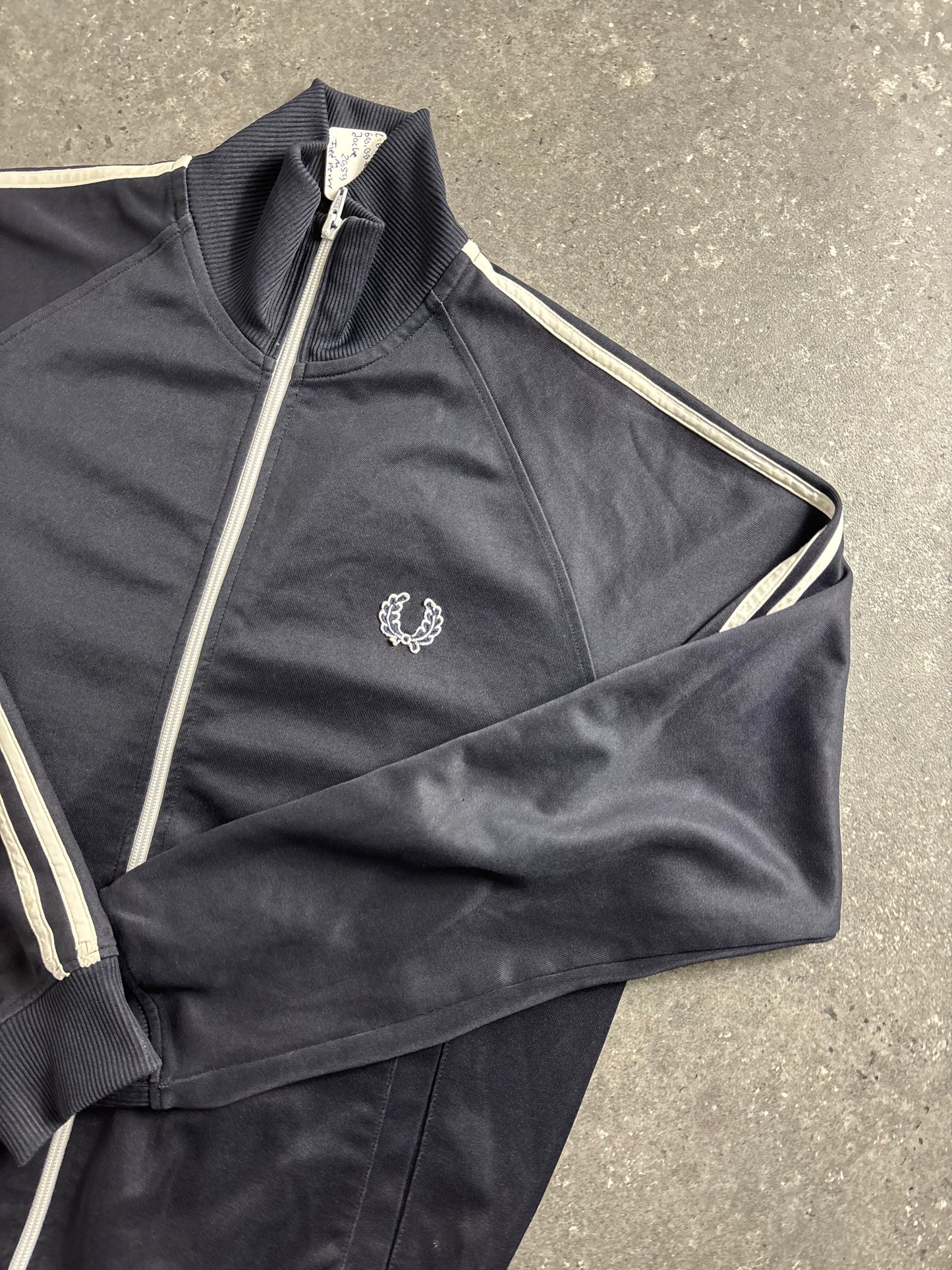 Fred Perry Jacke (M)