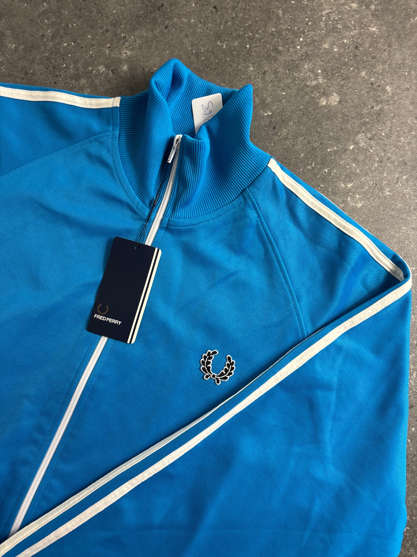 Fred Perry Jacke (L)