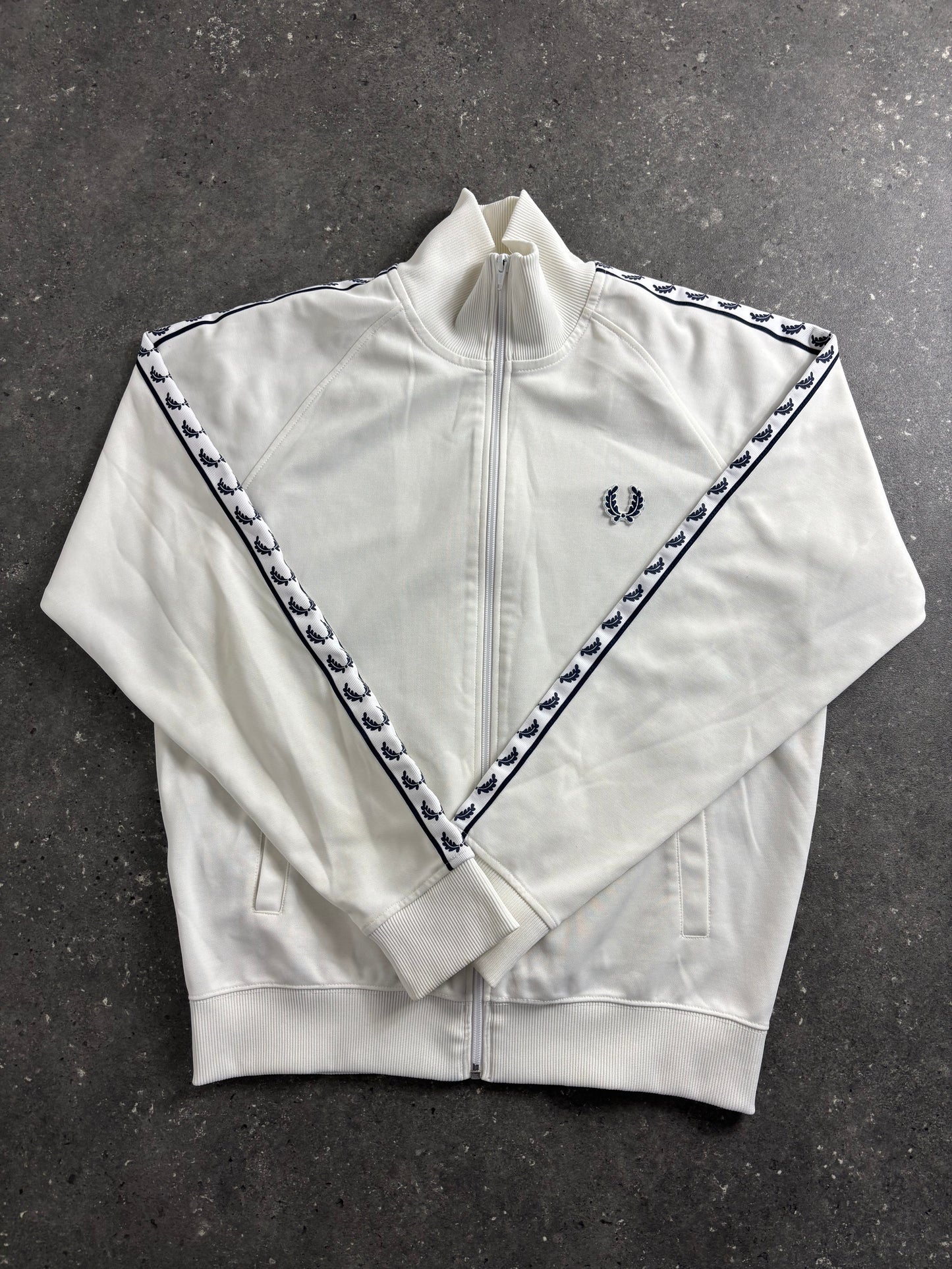 Fred Perry Jacke (M)