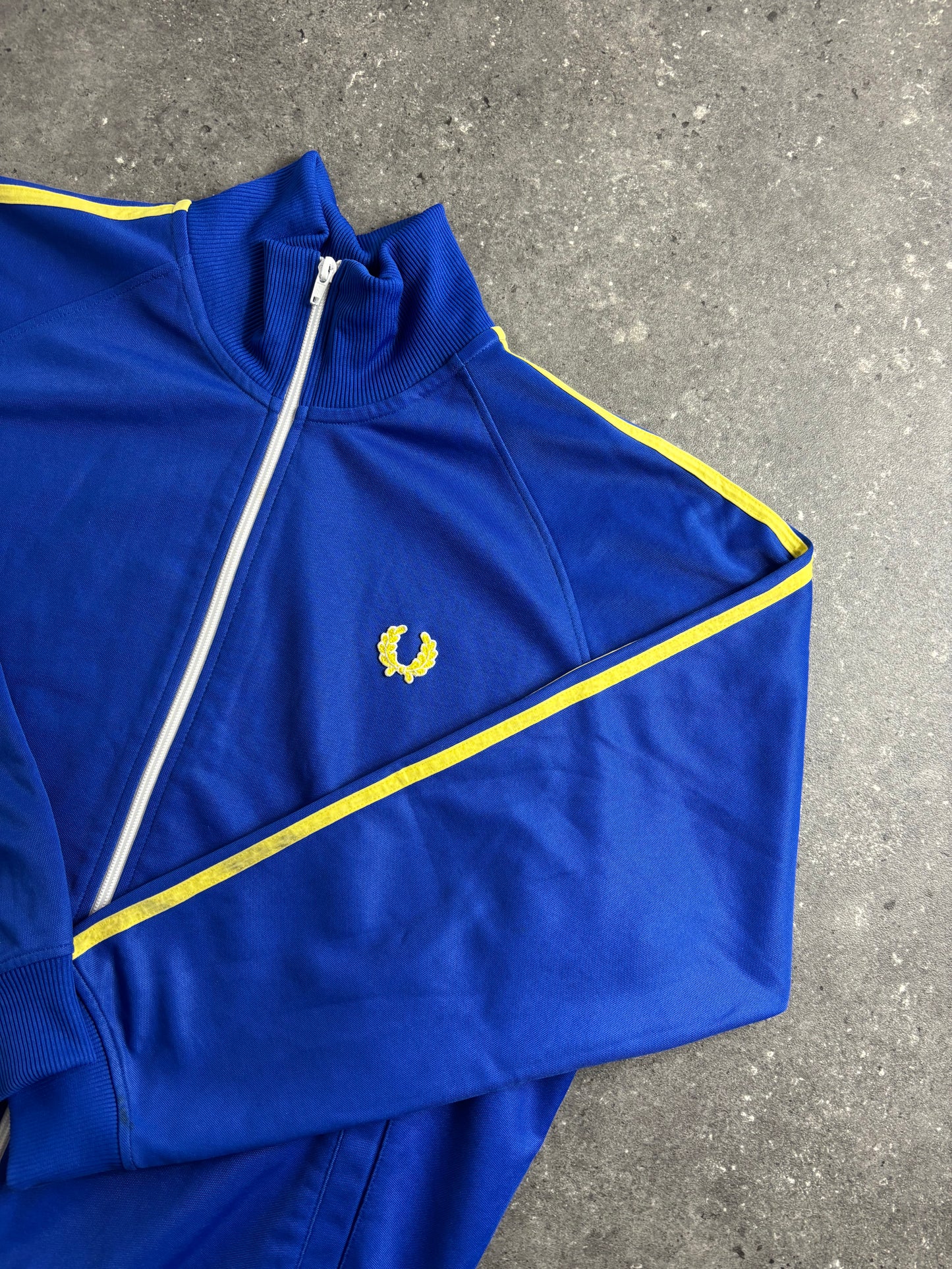 Fred Perry Jacke (XL)