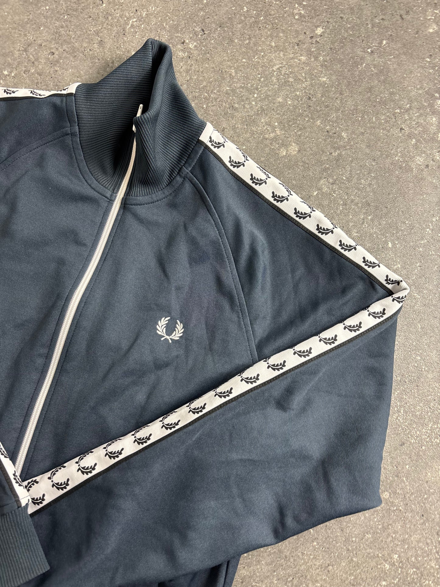 Fred Perry Jacke (S)