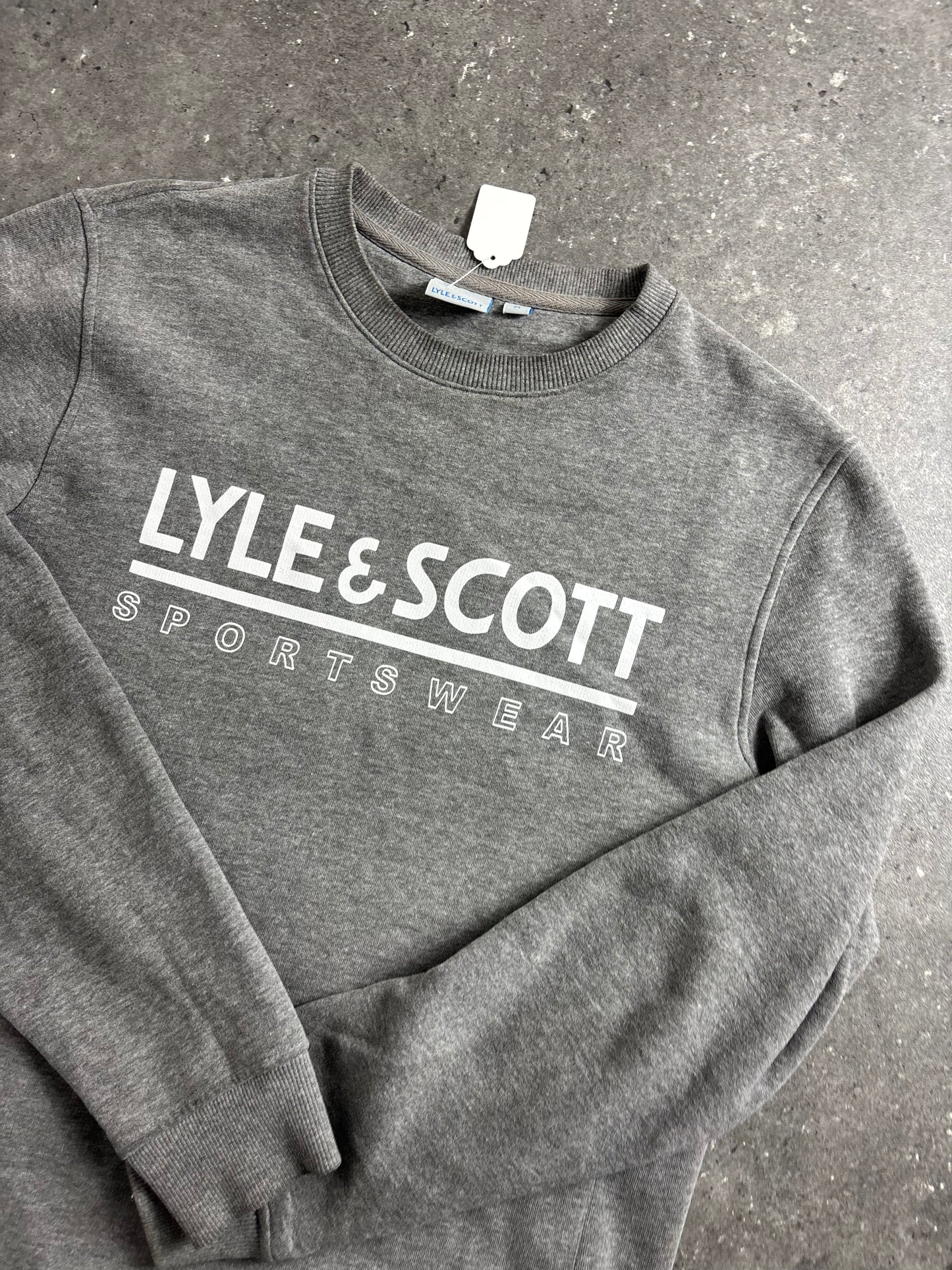Lyle & Scott Sweater (M)