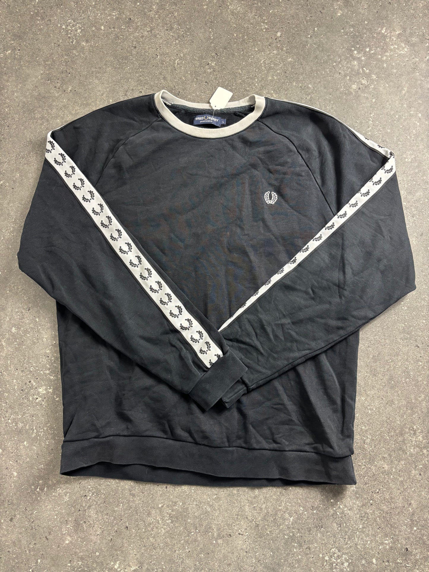 Fred Perry Sweater (L)