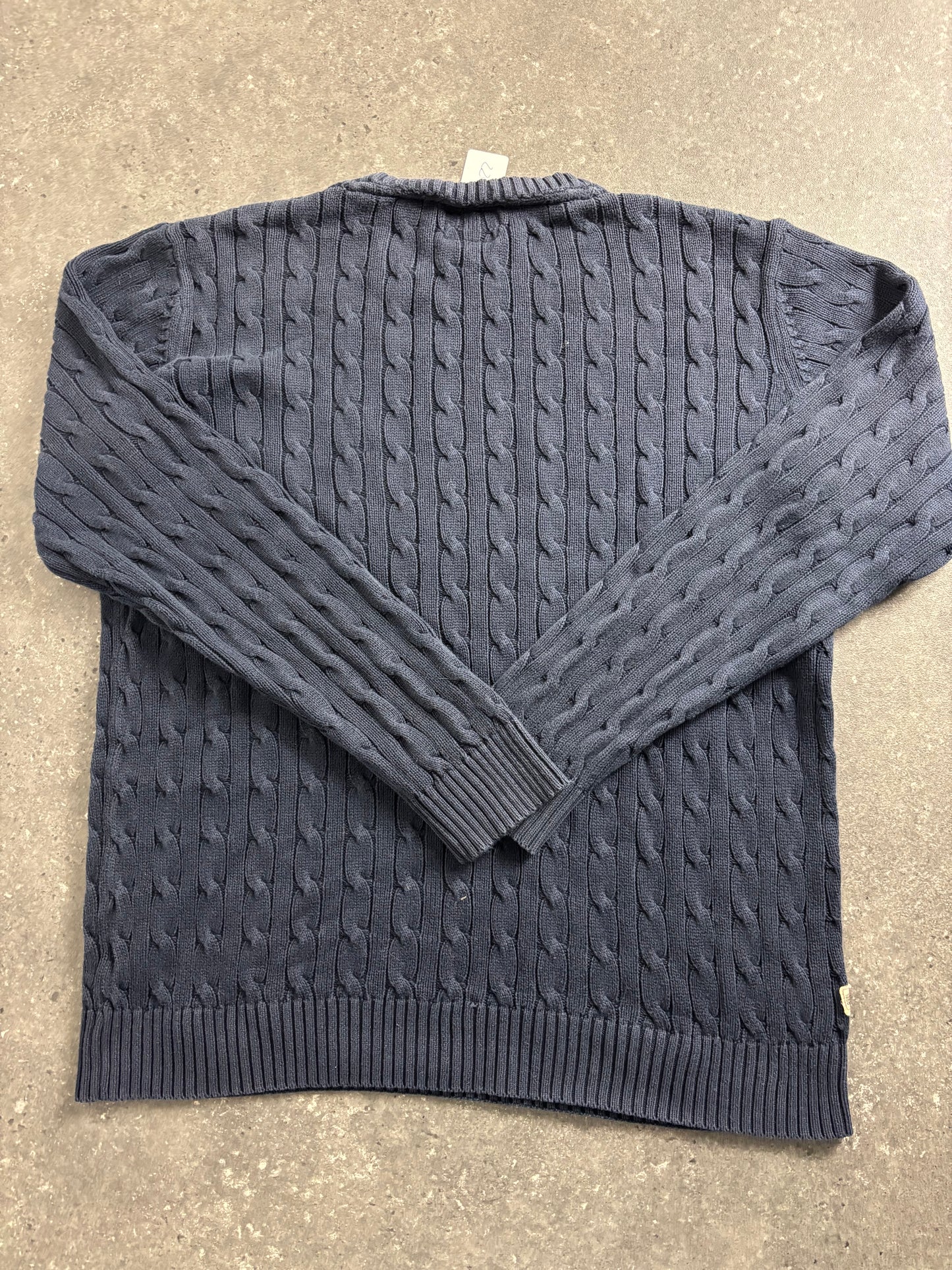 Weekend Offender Sweater (L)
