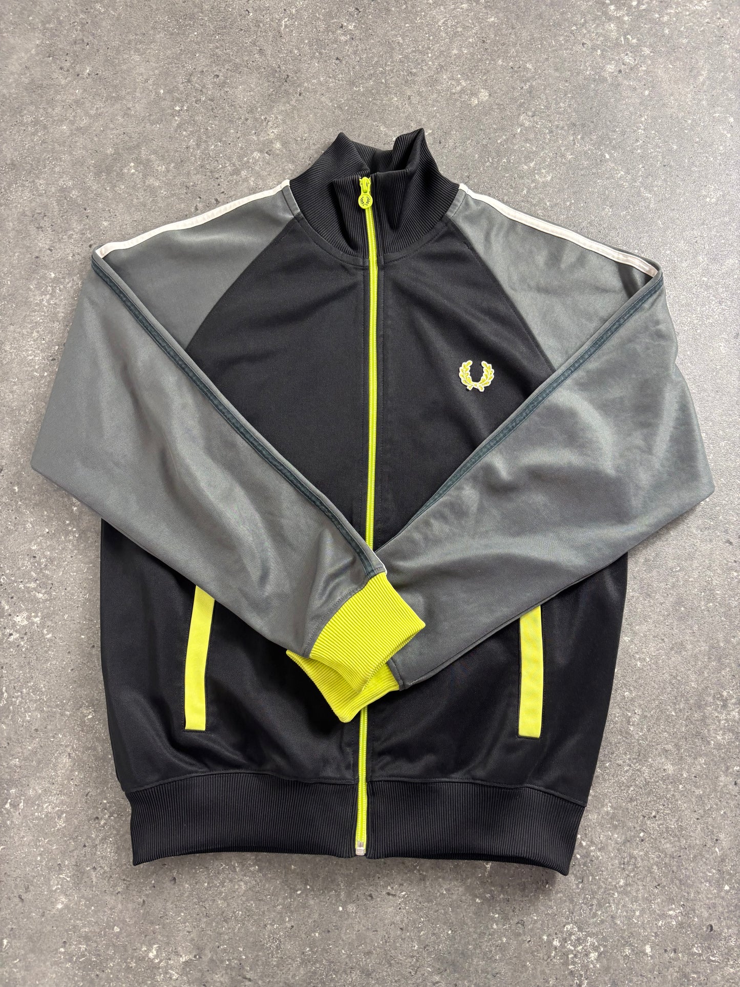 Fred Perry Jacke (S)