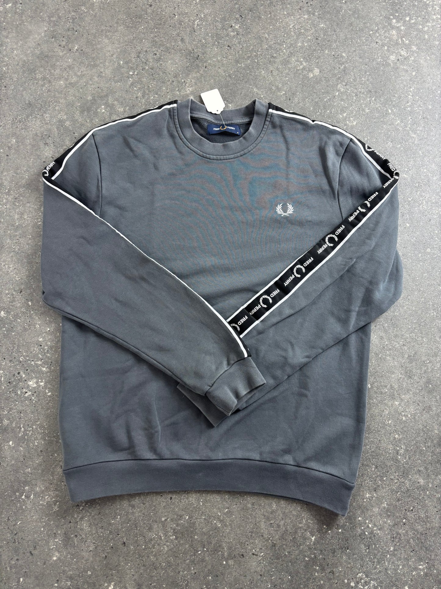Fred Perry Sweater (M)