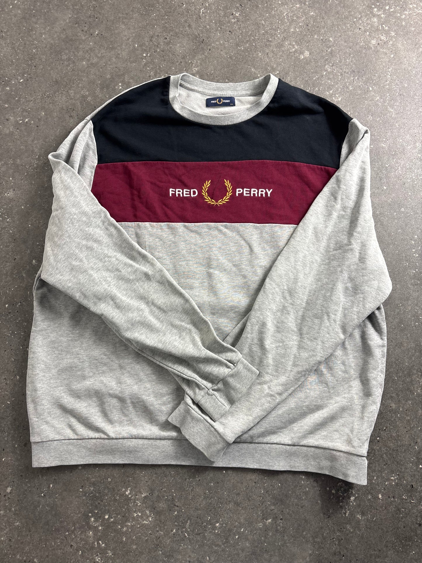 Fred Perry Sweater (XXL)