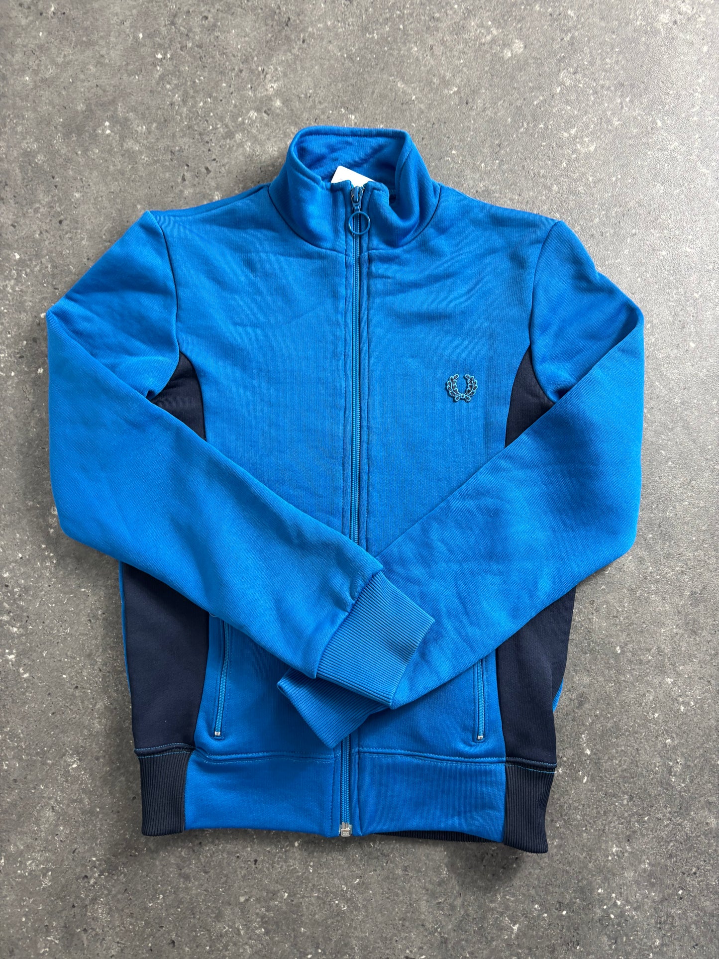 Fred Perry Jacke (XS)