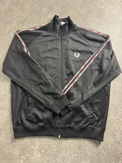 Fred Perry Jacke (XL)