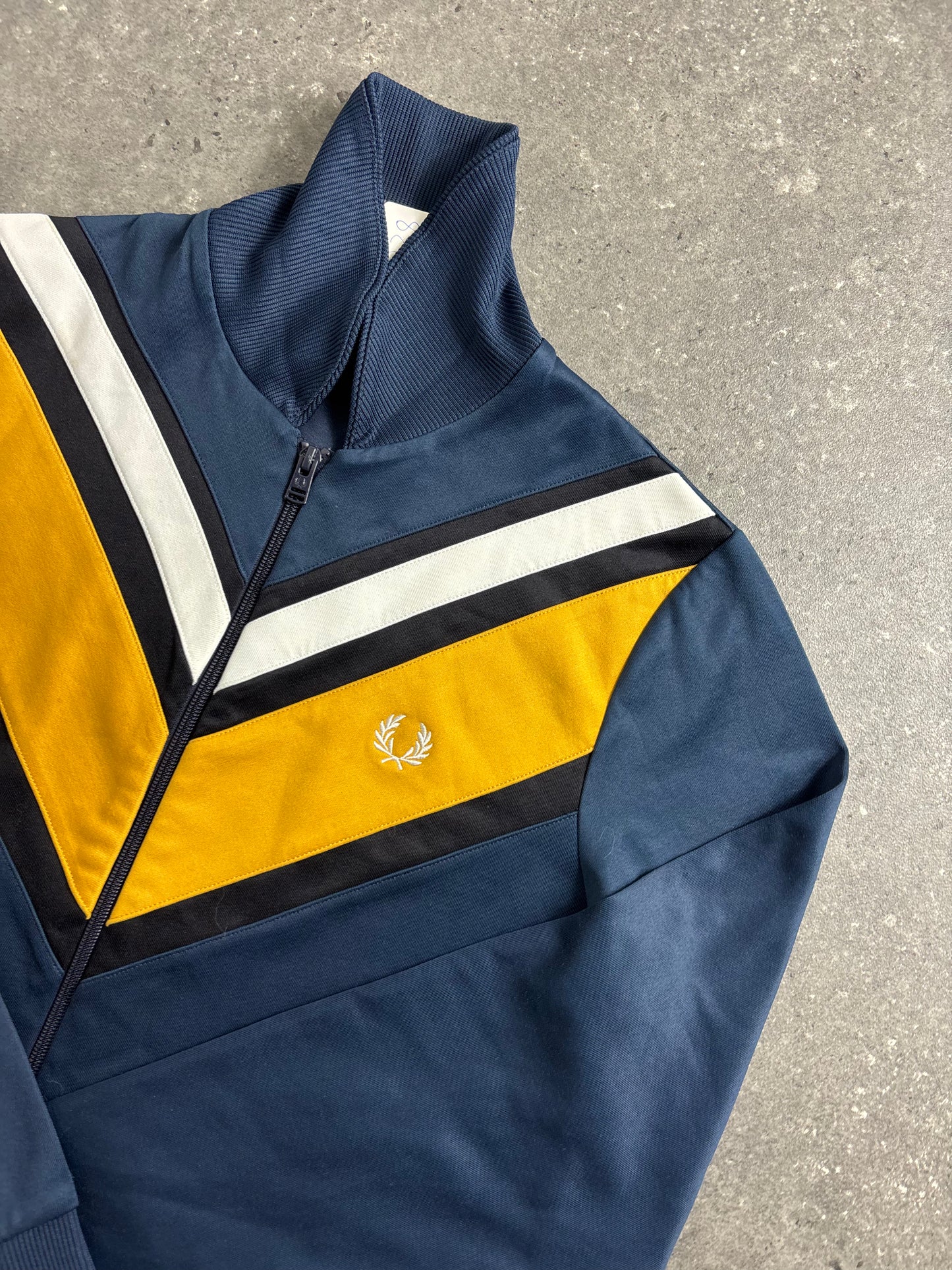 Fred Perry Jacke (S)