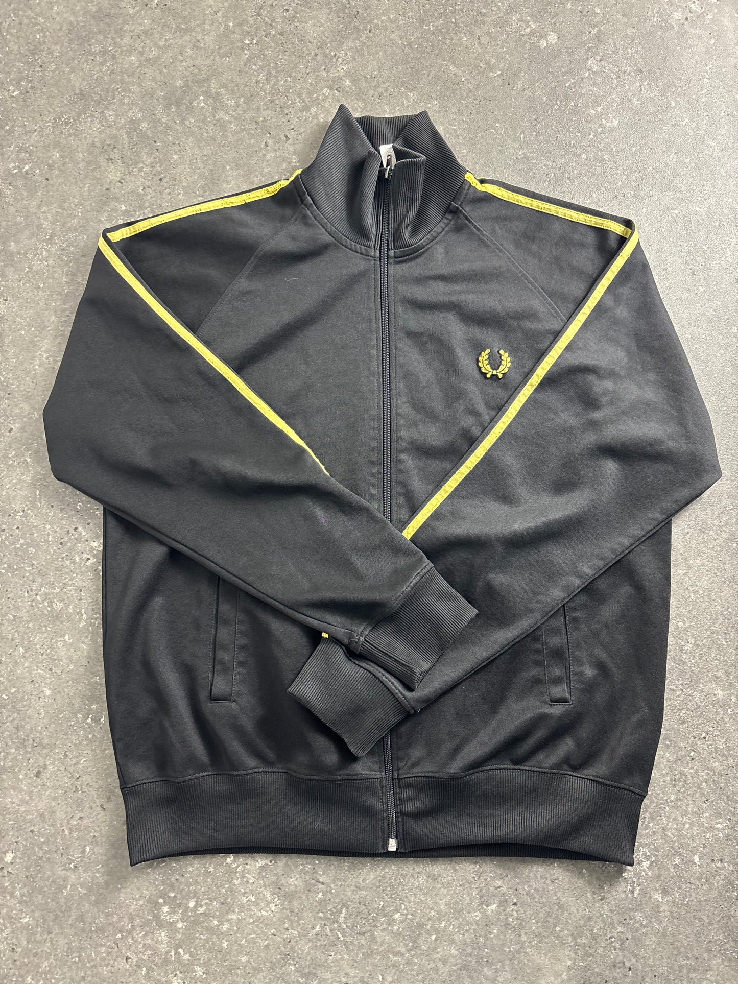 Fred Perry Jacke (L)