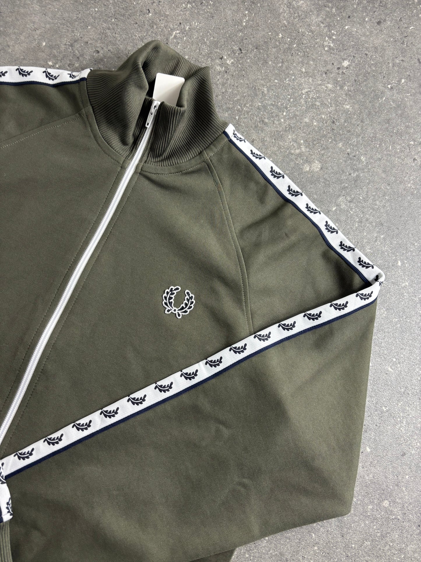 Fred Perry Jacke (S)