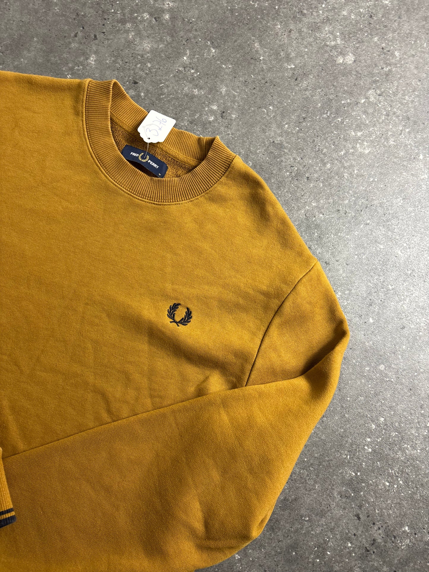 Fred Perry Sweater (M)