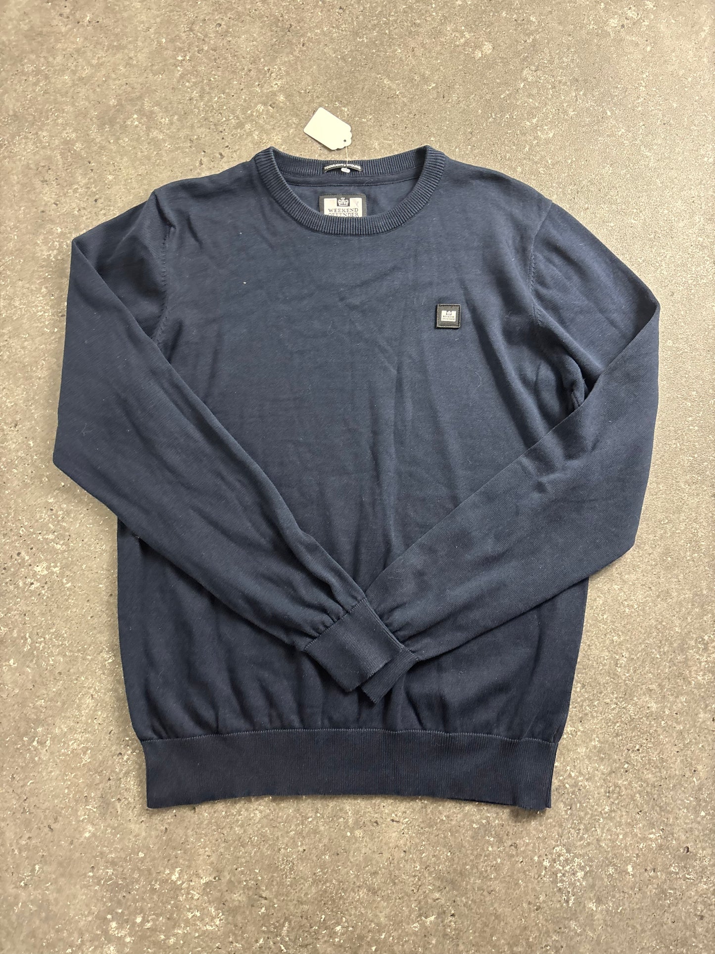 Weekend Offender Sweater (L)