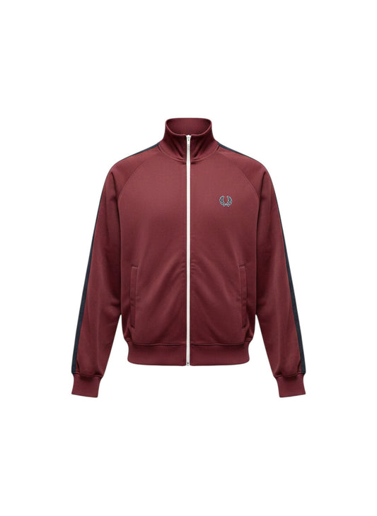 37casual Fred Perry Trainingsjacke in Dunkelrot mit weißem Reißverschluss und Logo-Stickerei auf der Brust