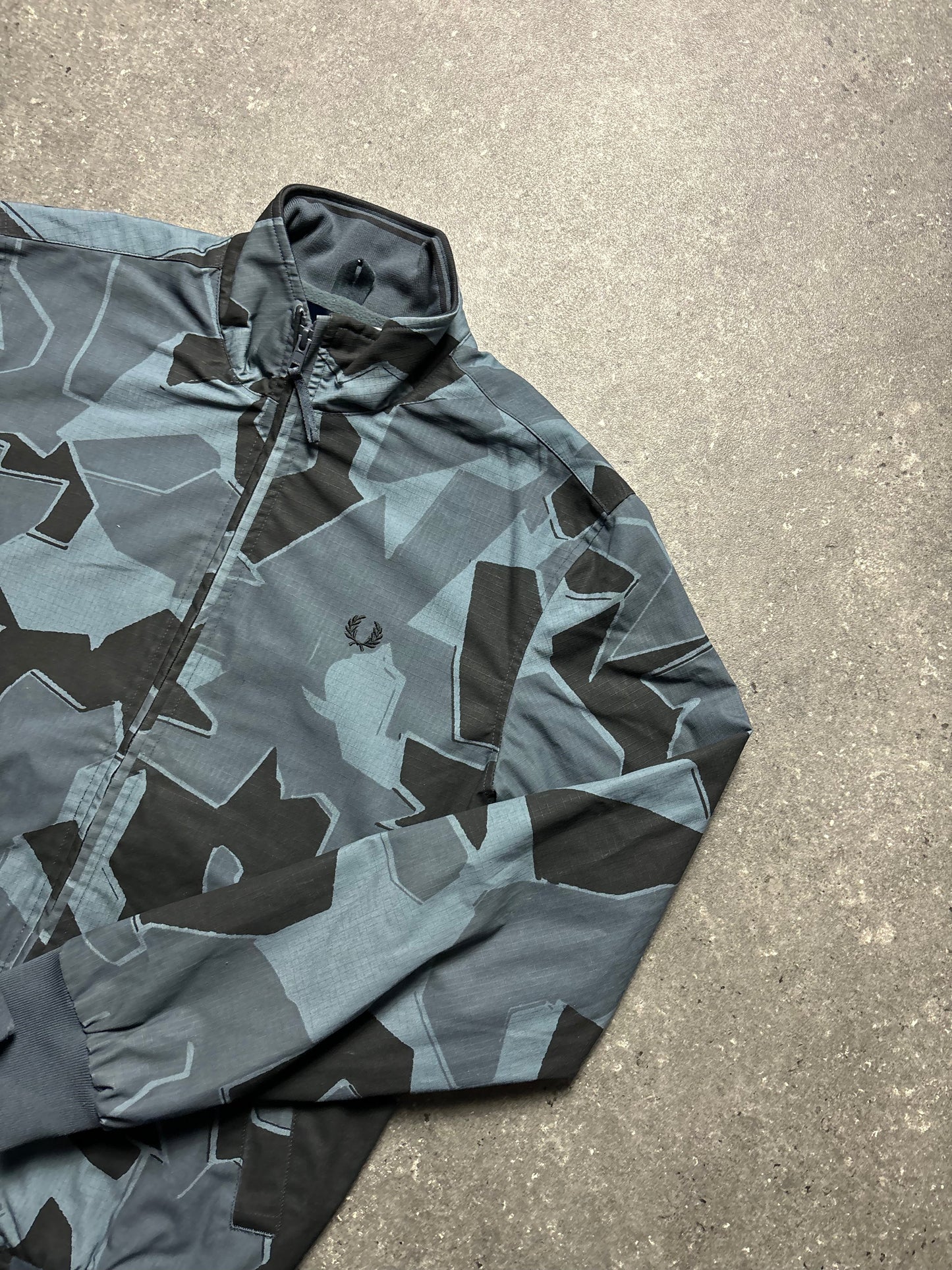 Fred Perry Jacke (XS)