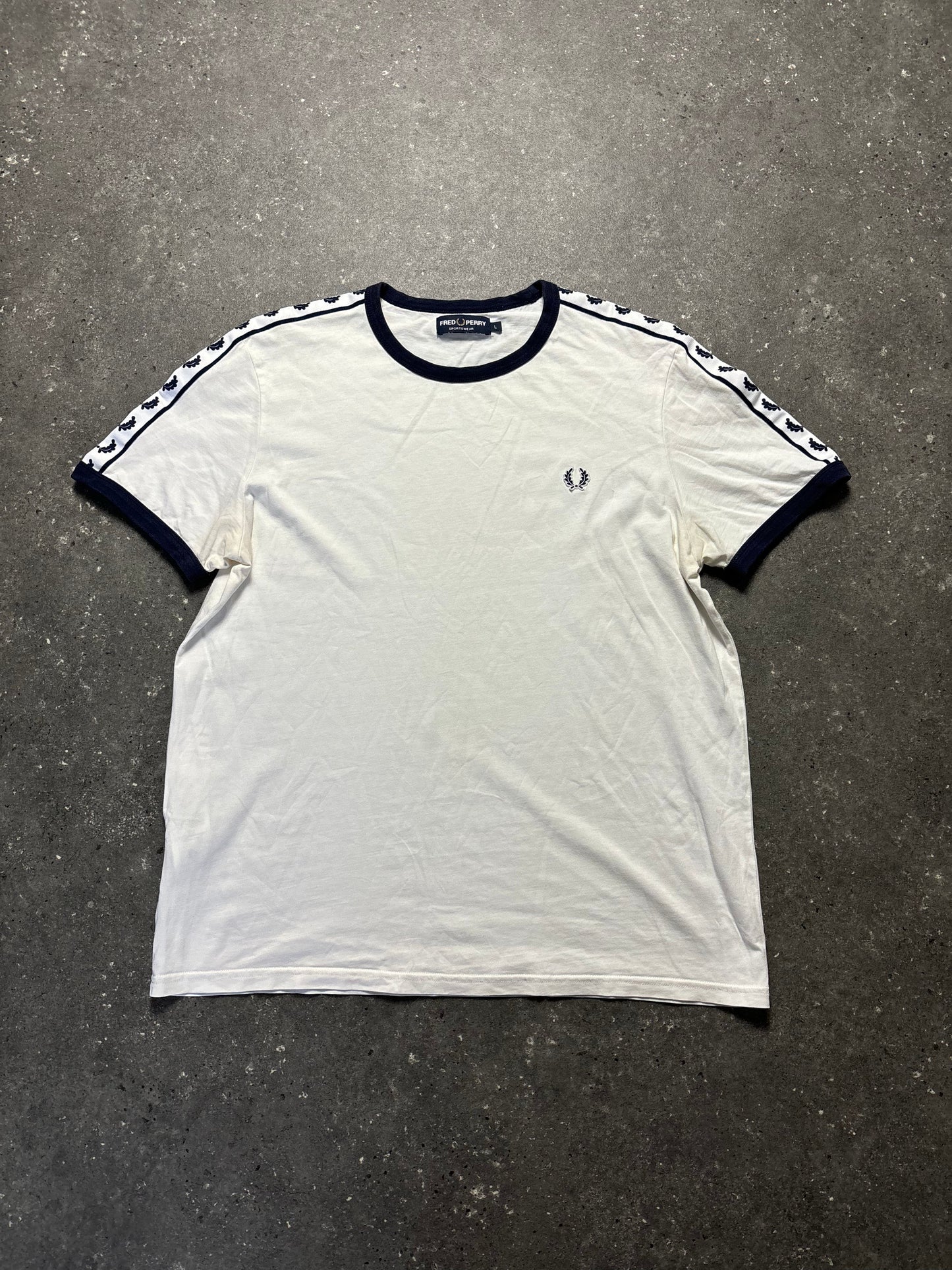 Fred Perry Shirt (L)