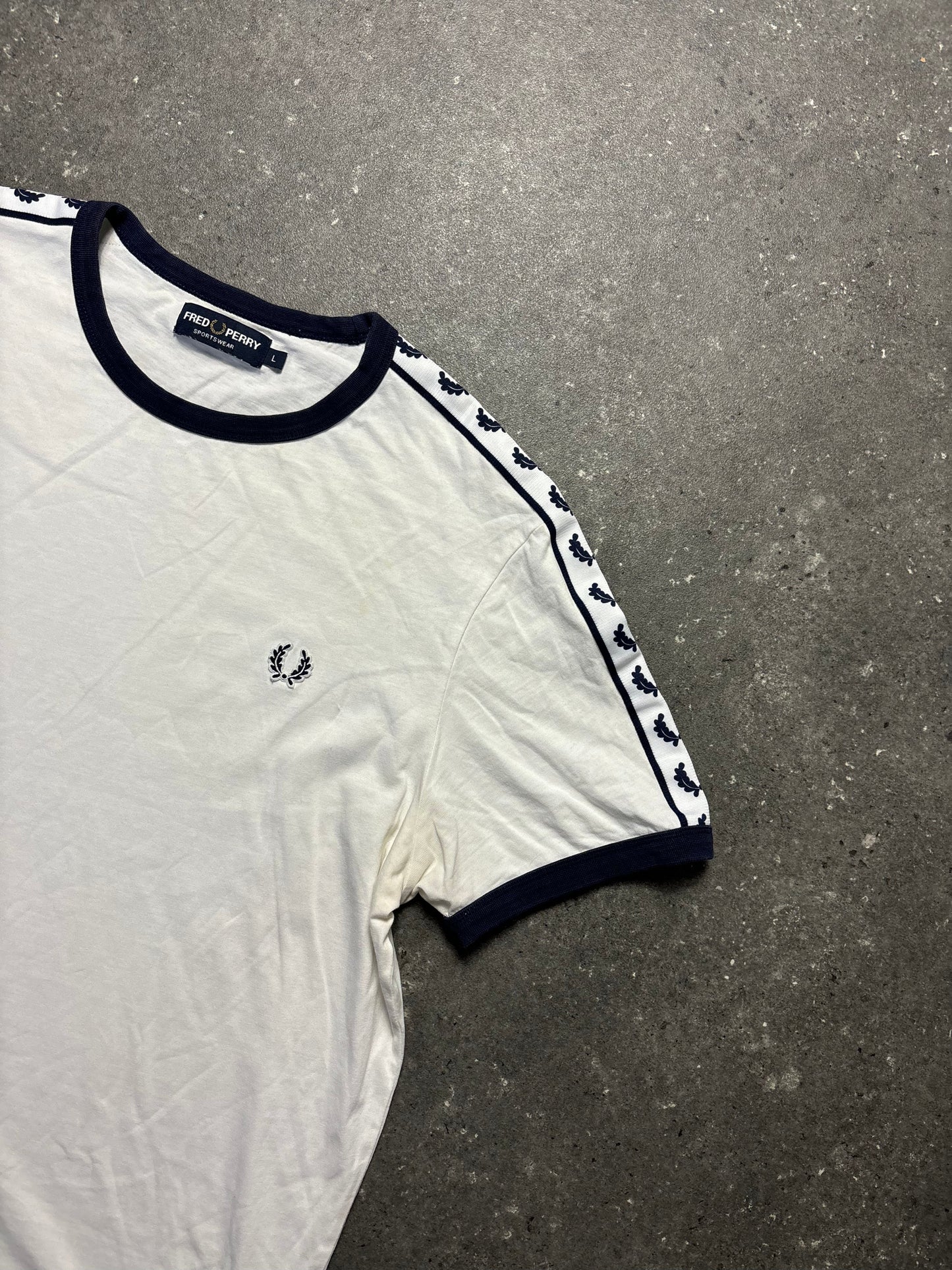 Fred Perry Shirt (L)