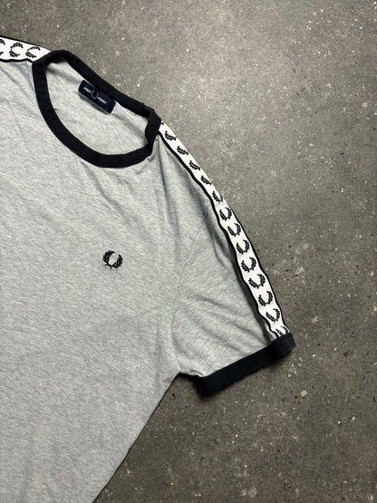 Fred Perry Shirt (XL)