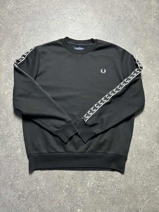 Fred Perry Sweater (XL)