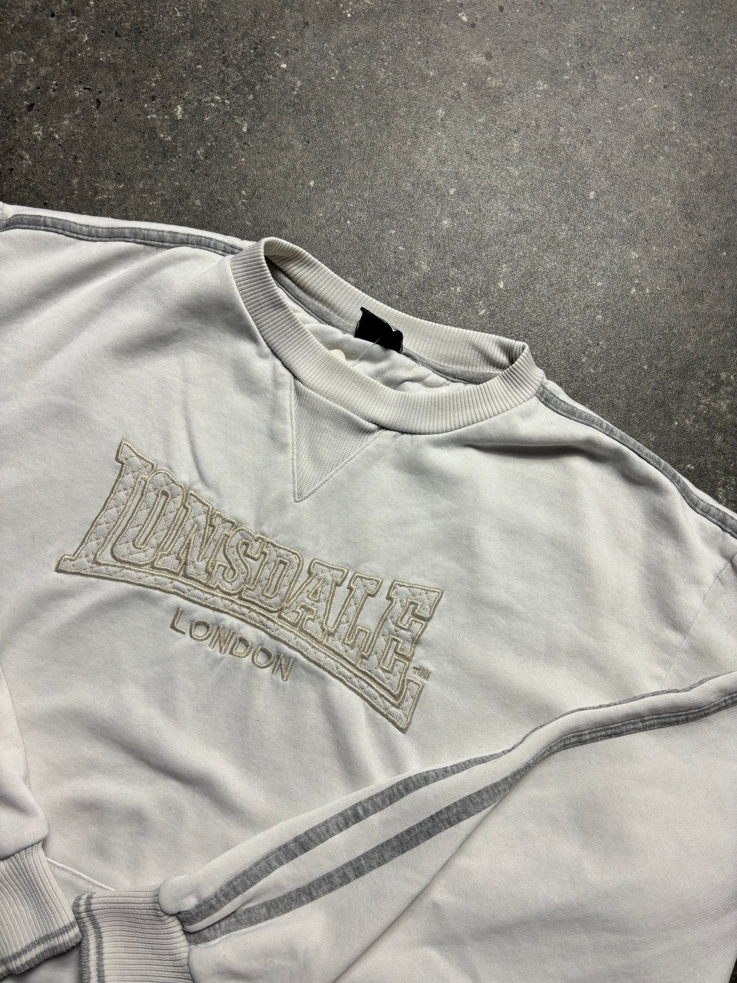 Lonsdale Sweater (M)