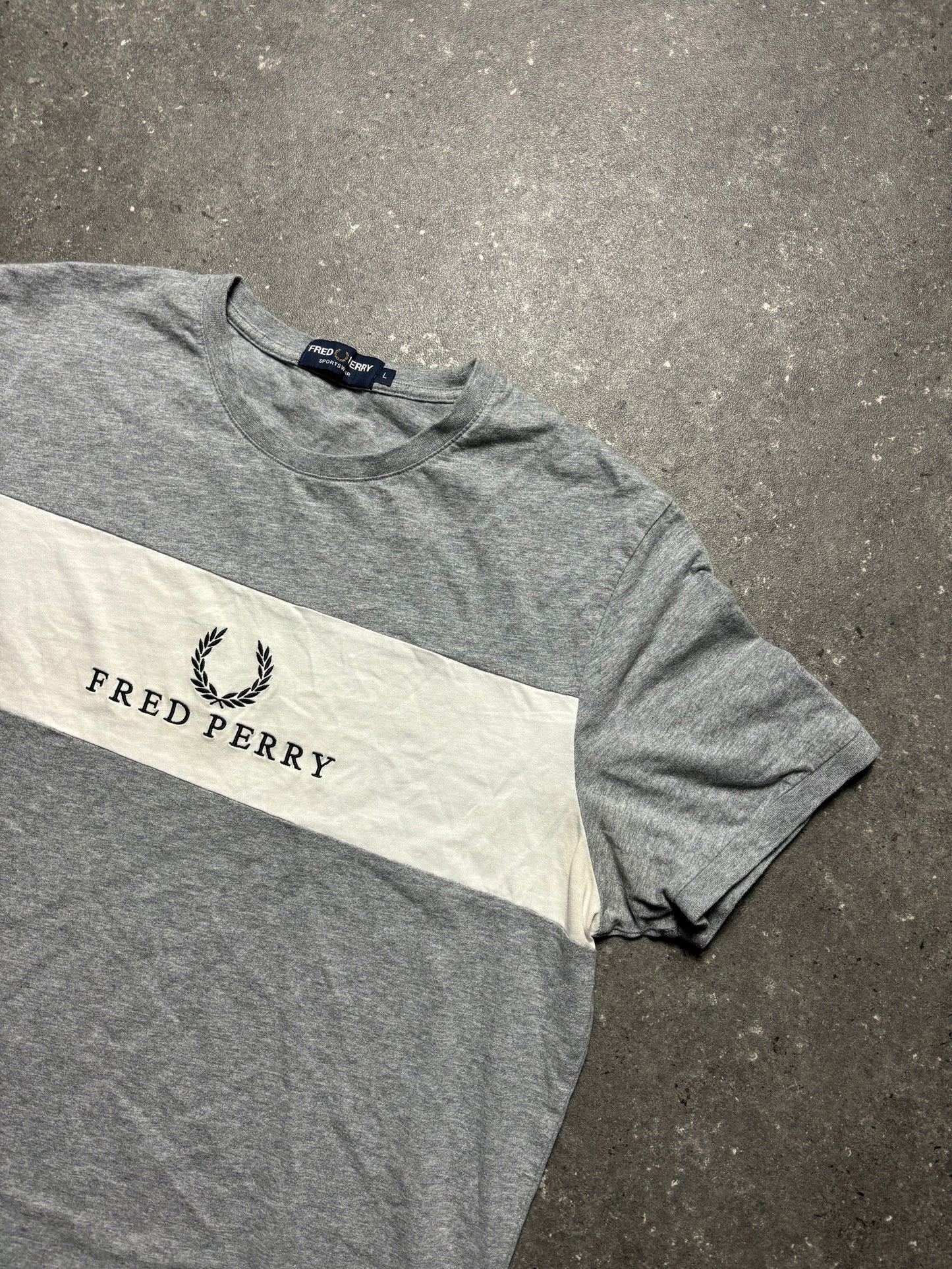 Fred Perry Shirt (L)