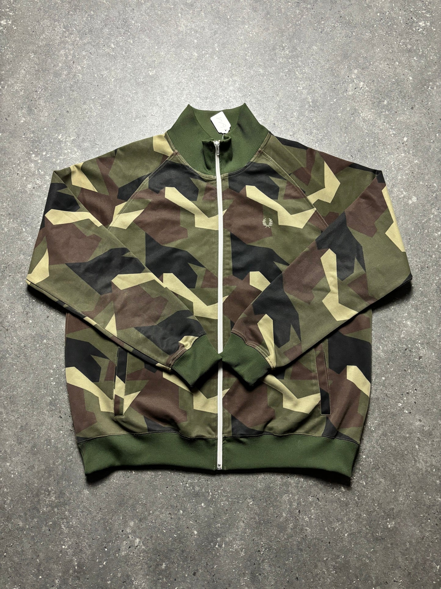 Fred Perry Jacke (XXL)