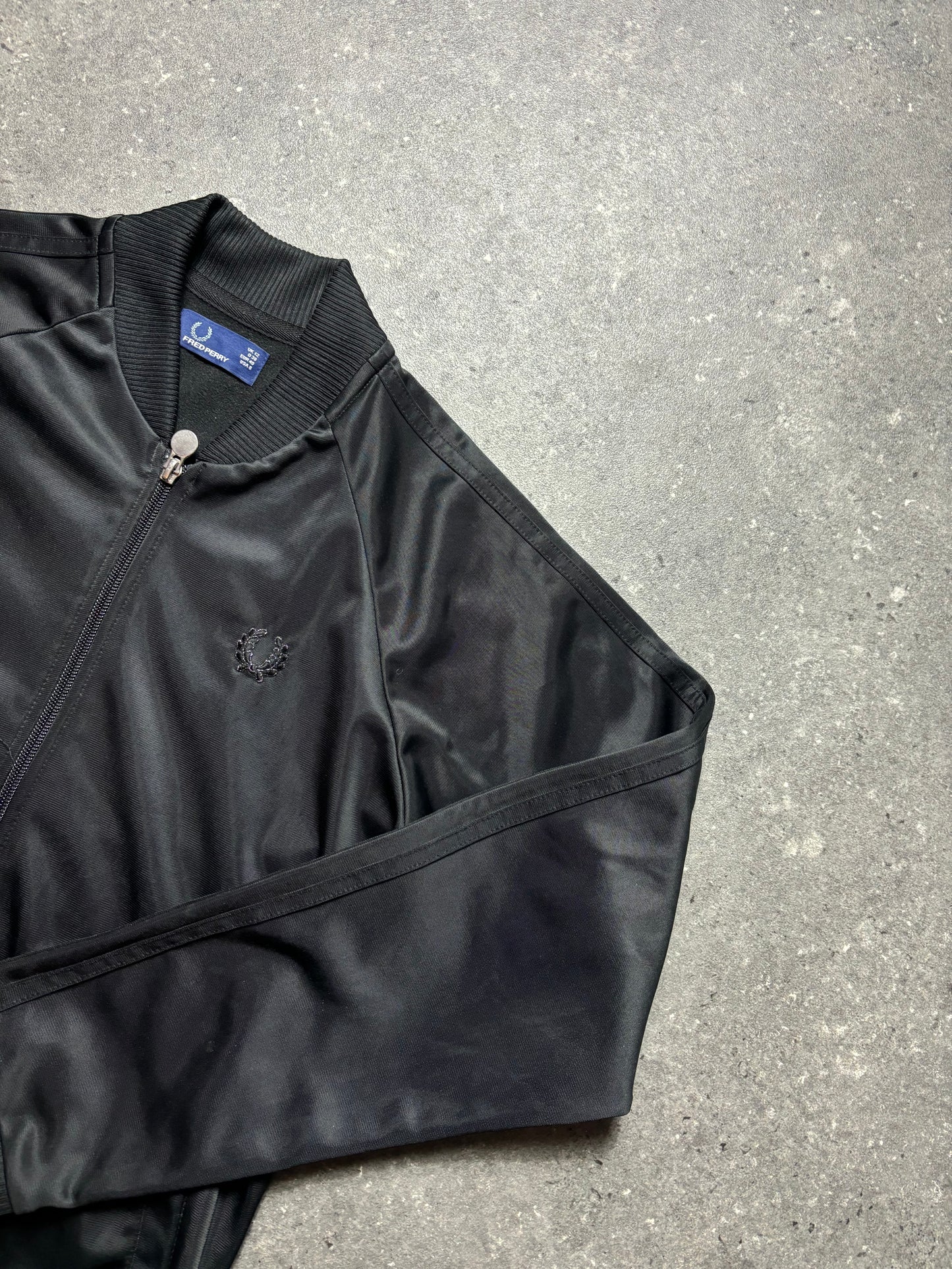 Fred Perry Jacke (XS)