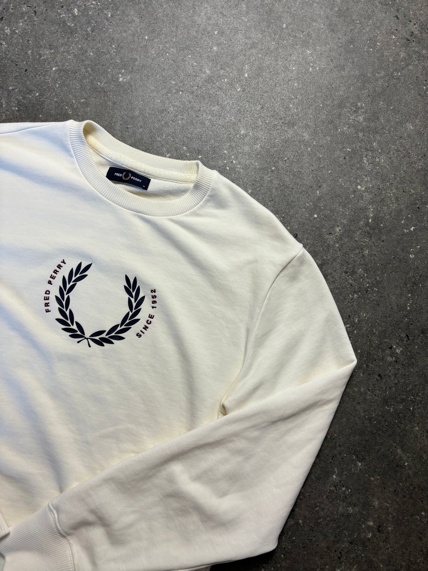 Fred Perry Sweater (M)