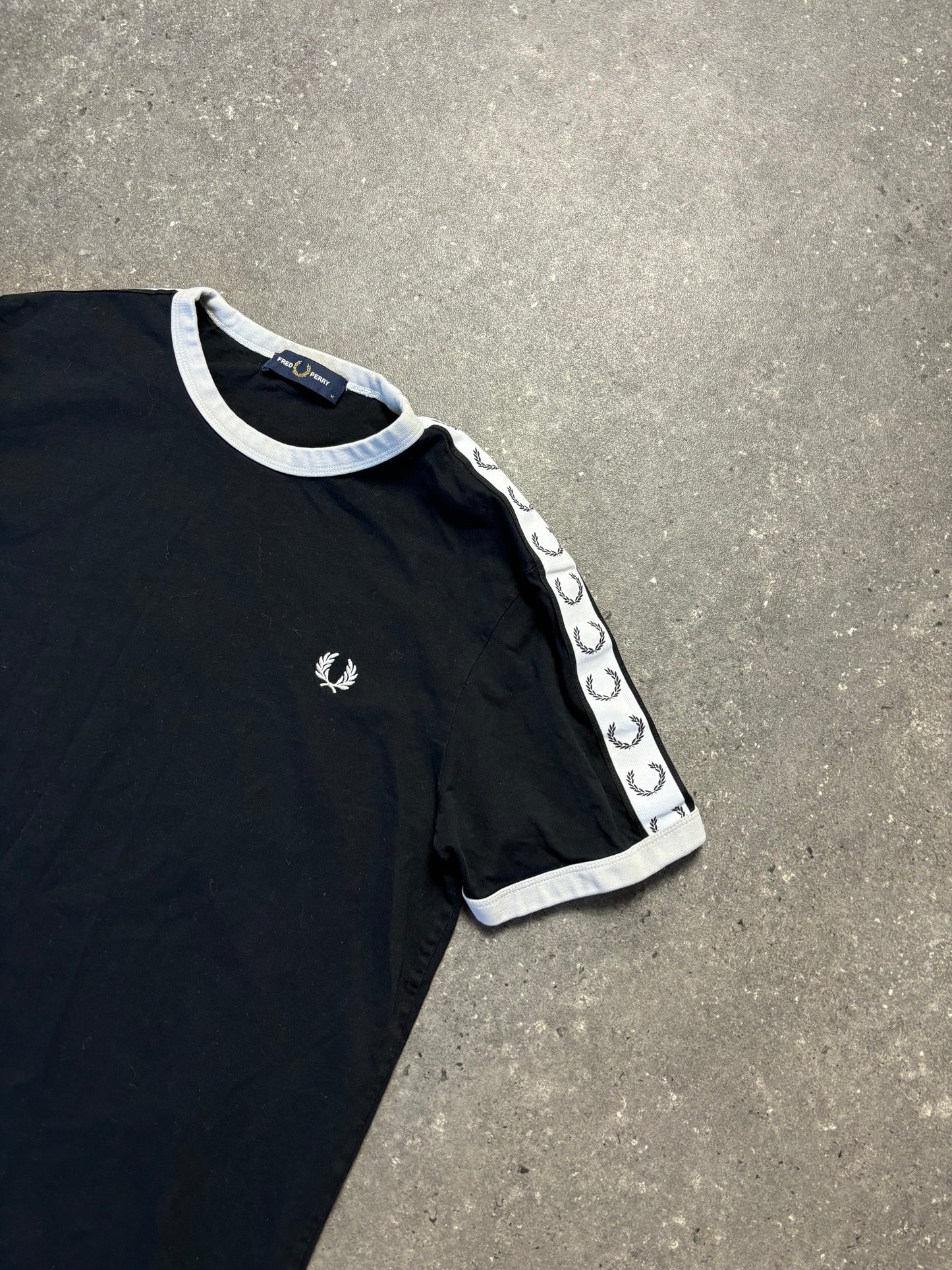 Fred Perry Shirt (M)