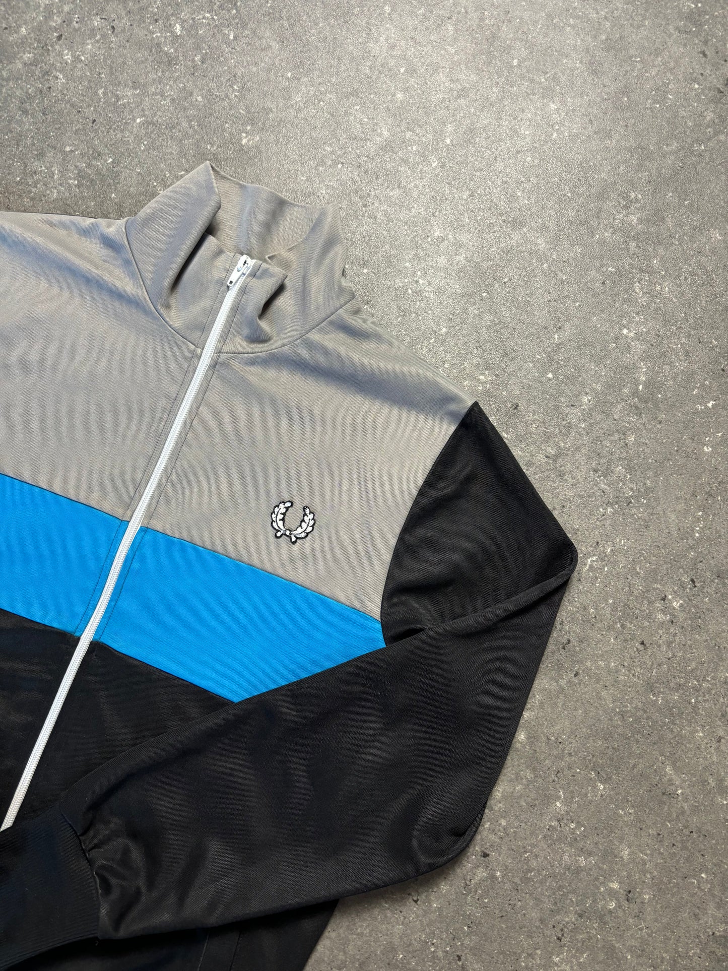 Fred Perry Jacke (M)